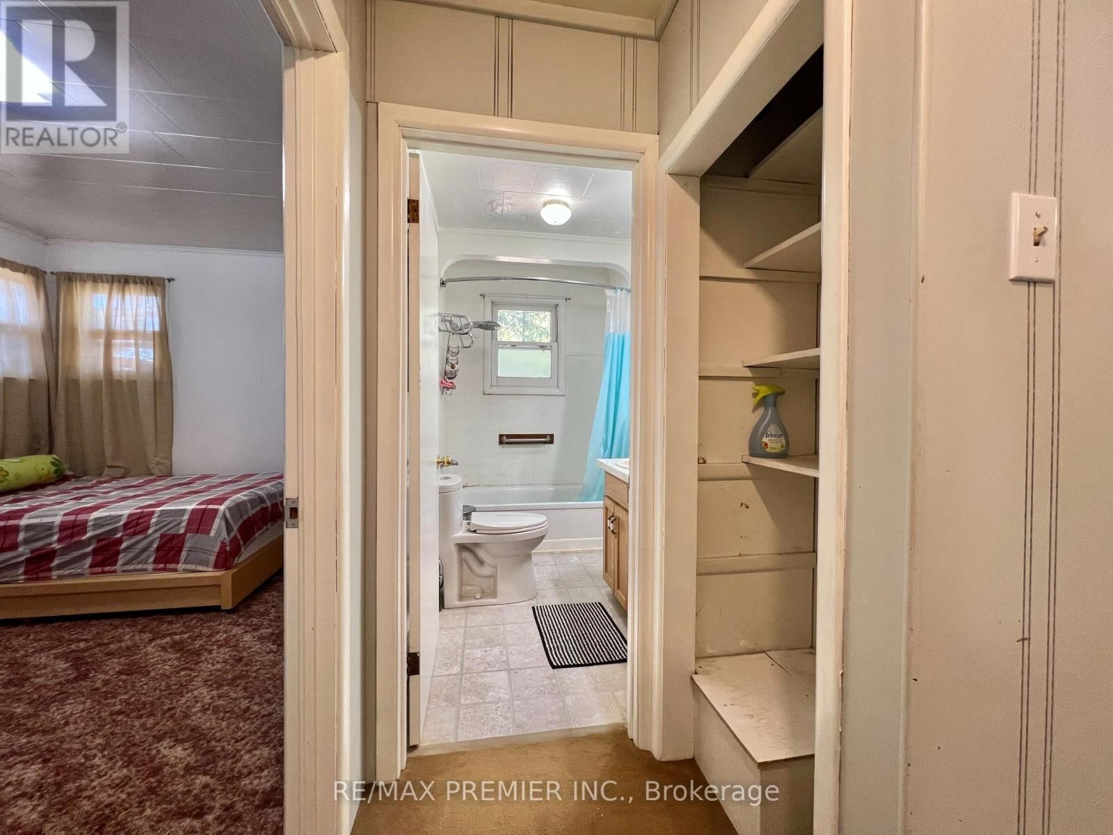 273 PETERS ROAD Image 13