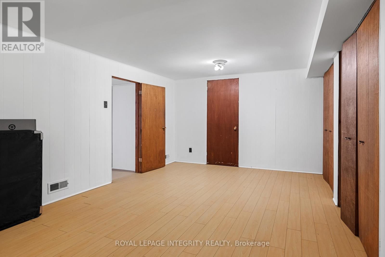 65 DAVID DRIVE Image 12