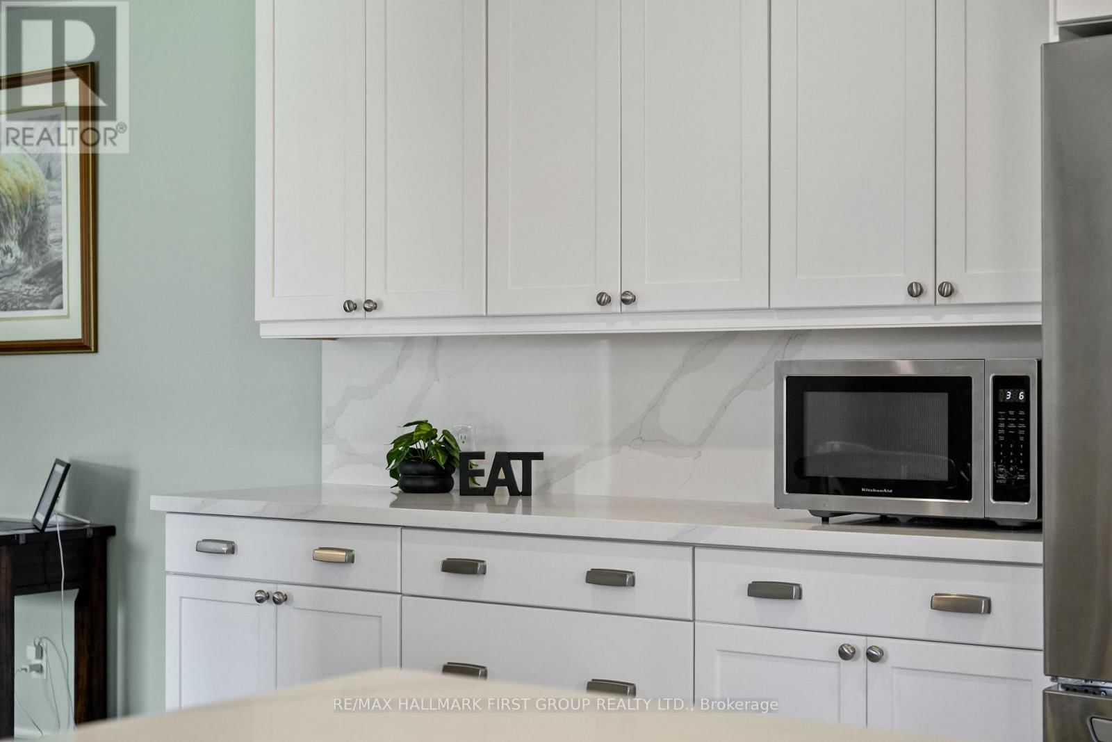 2764 THEATRE ROAD SOUTH Image 14