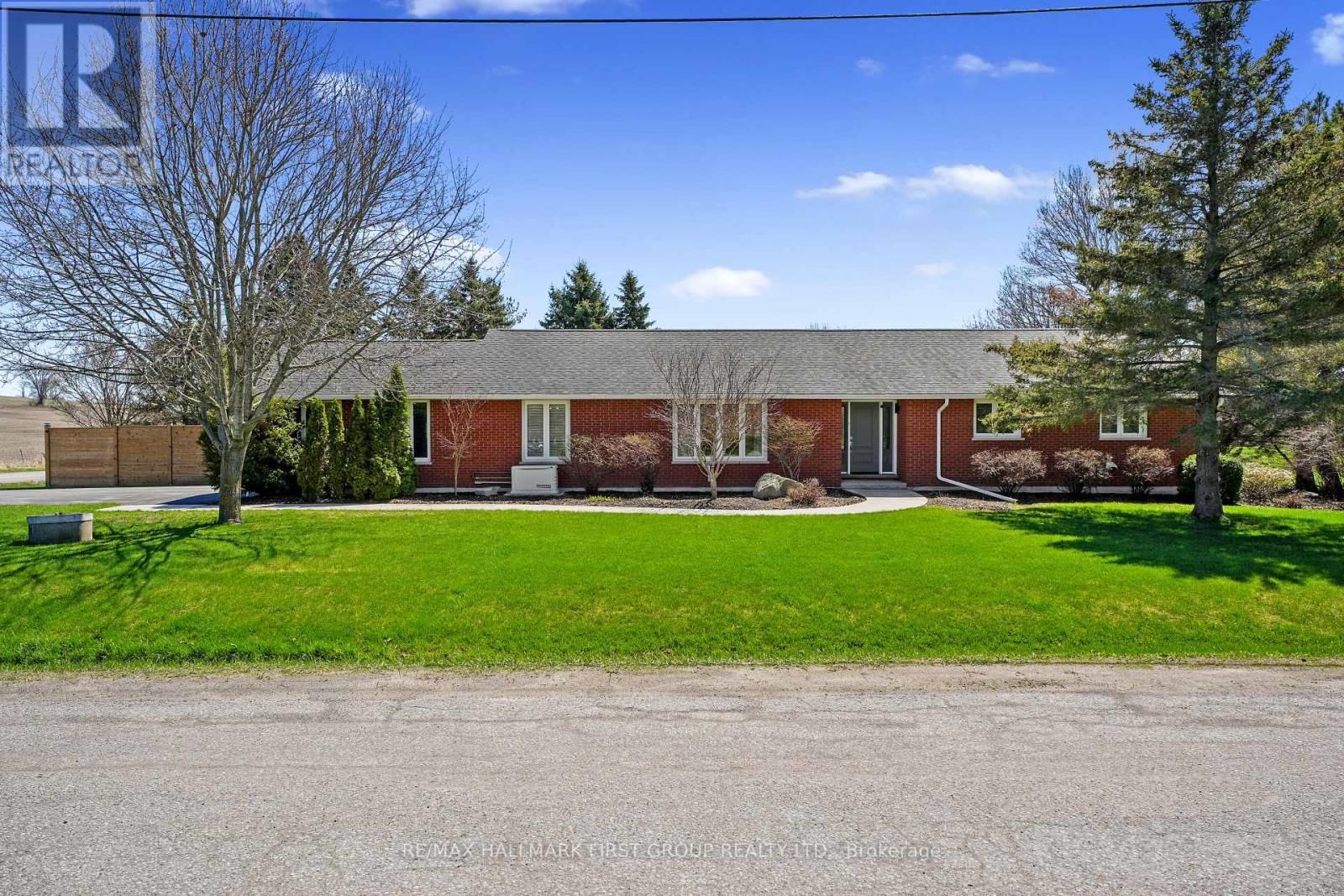 2764 THEATRE ROAD SOUTH Image 3