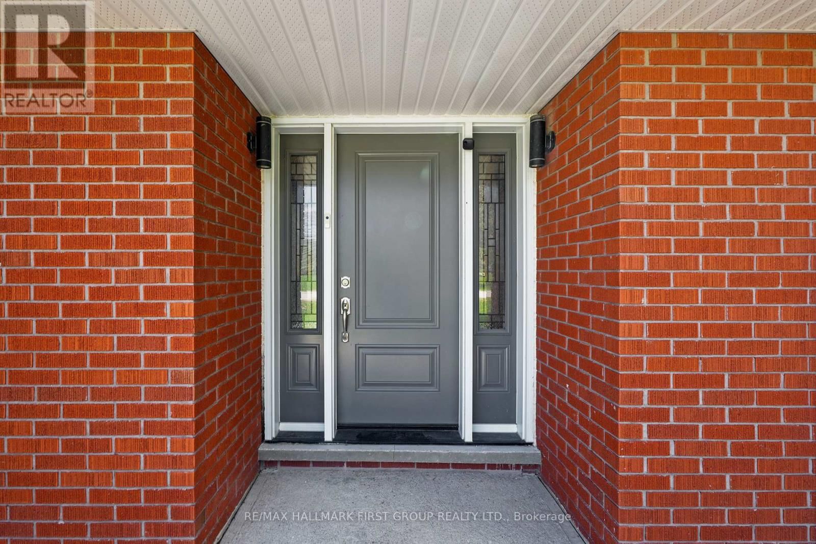 2764 THEATRE ROAD SOUTH Image 4