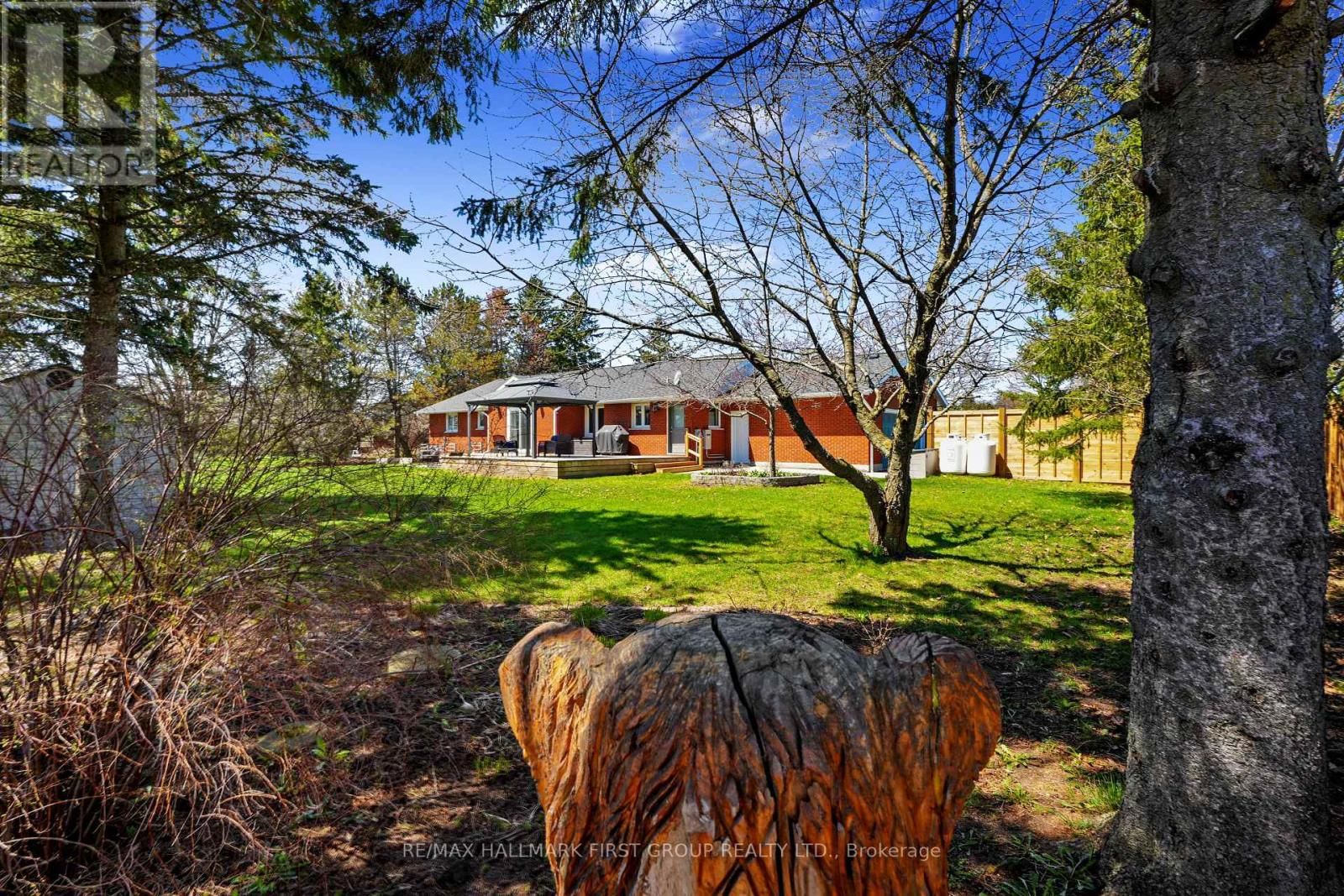 2764 THEATRE ROAD SOUTH Image 47