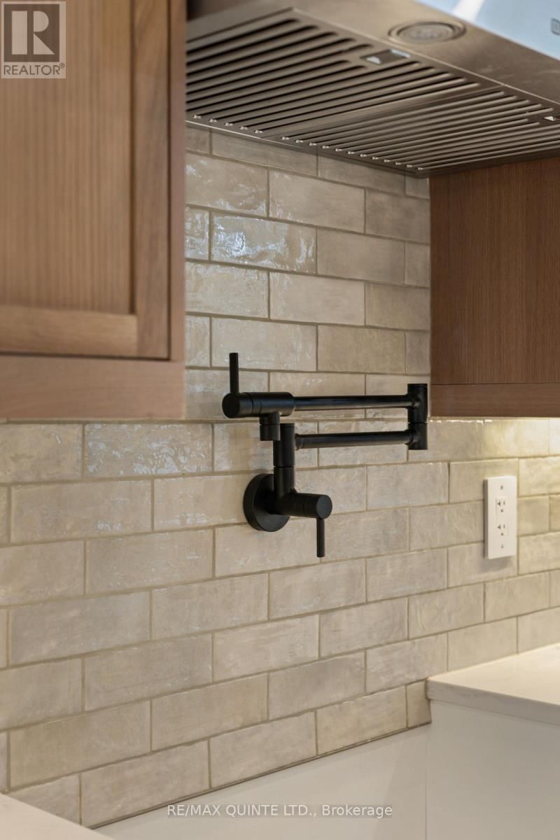 27 EXETER COURT Image 23