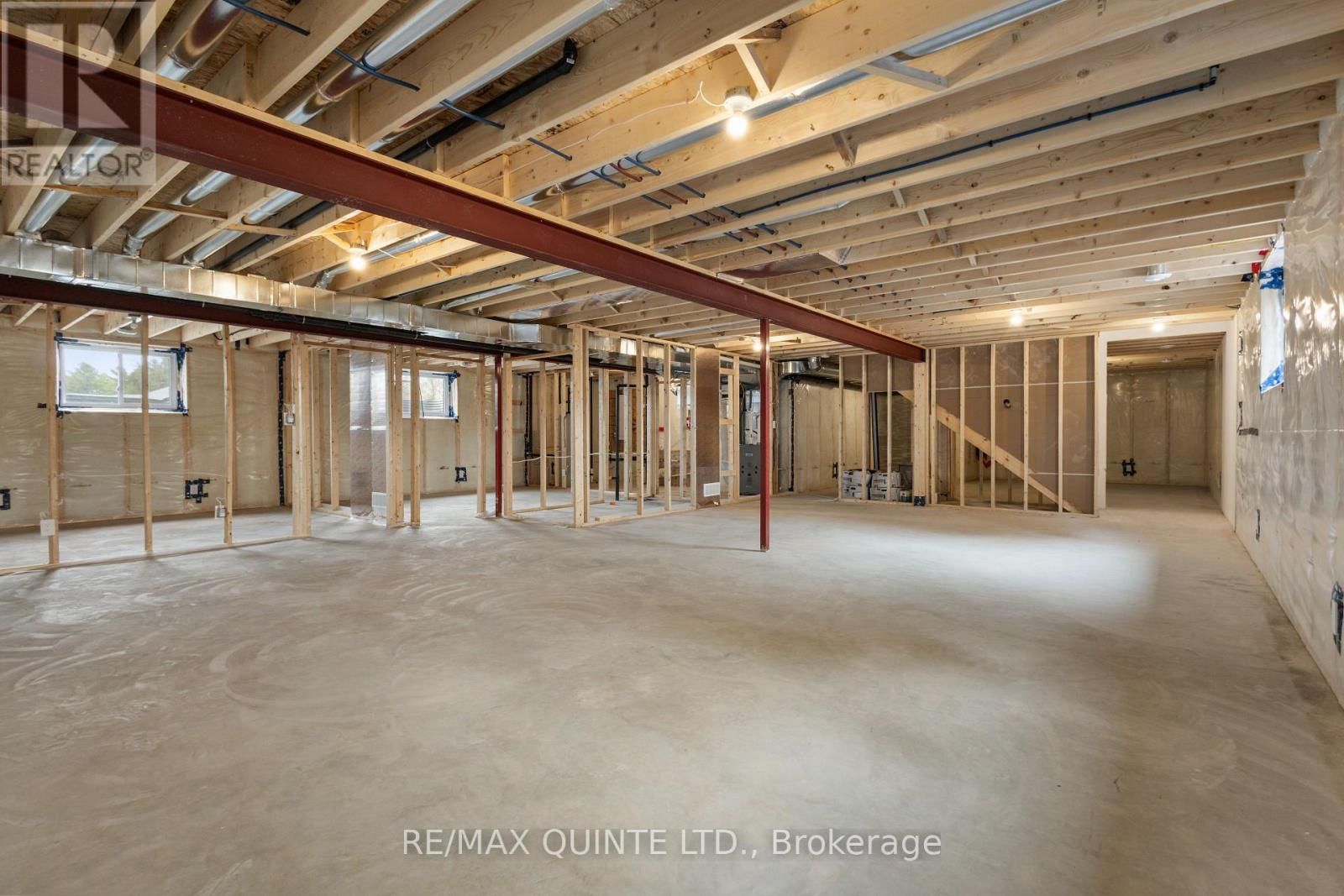 27 EXETER COURT Image 48