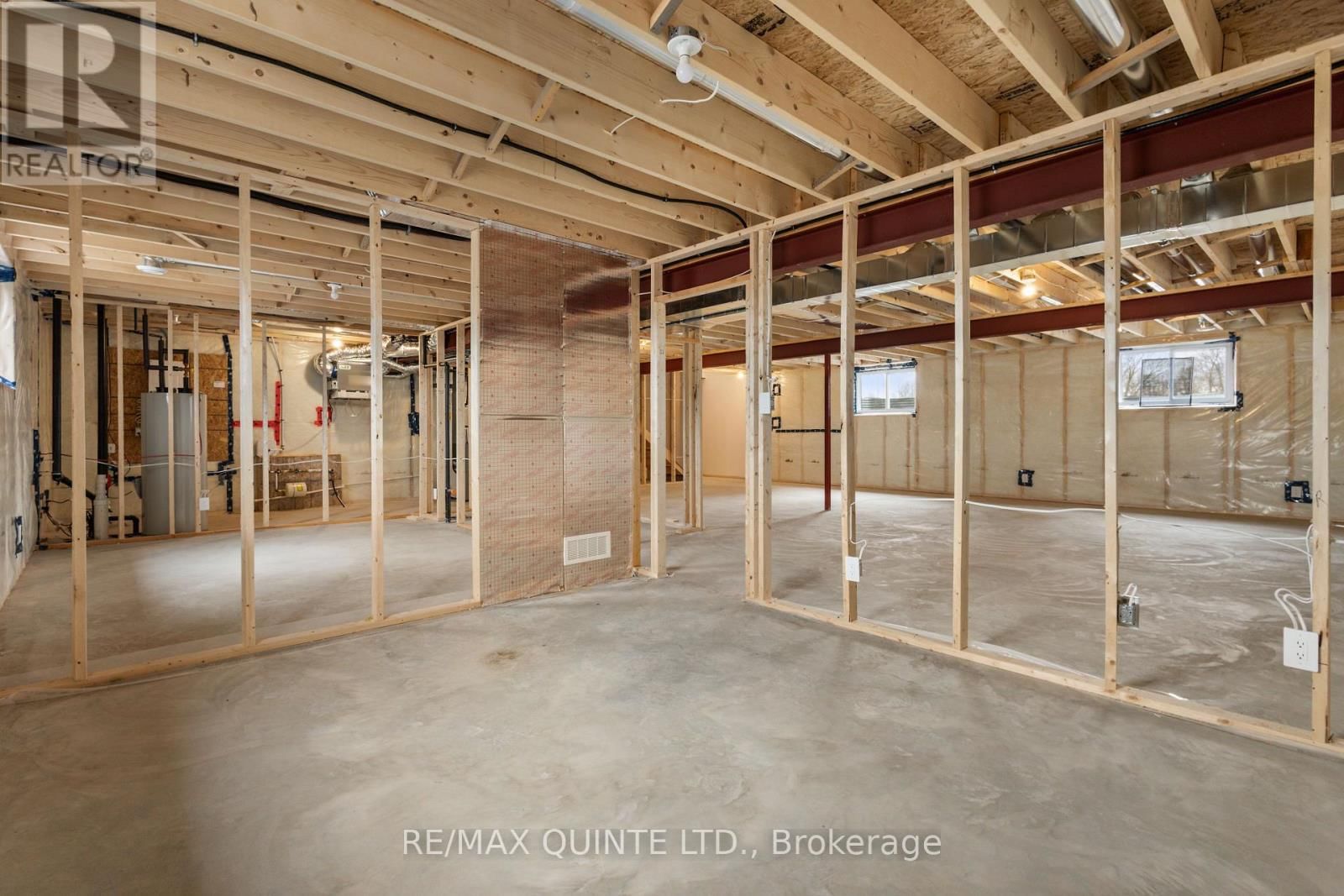 27 EXETER COURT Image 49