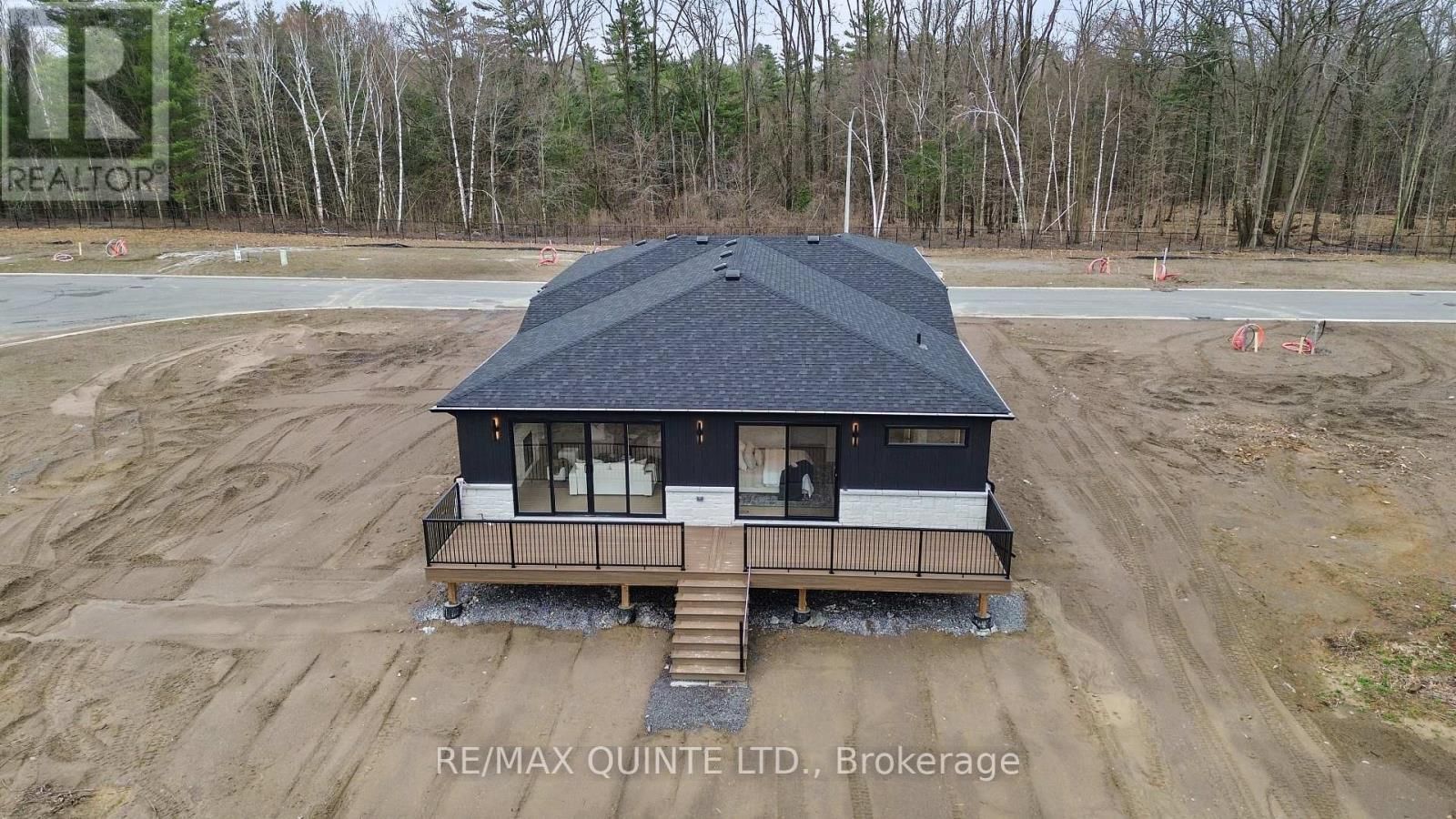 27 EXETER COURT Image 5