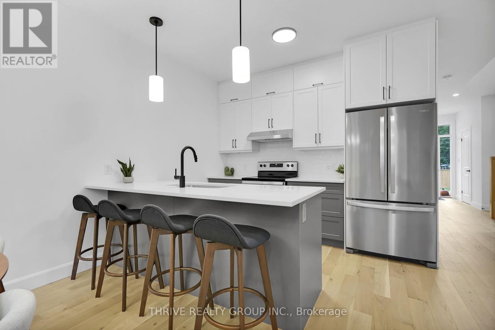 11 - 279 HILL STREET Image 12