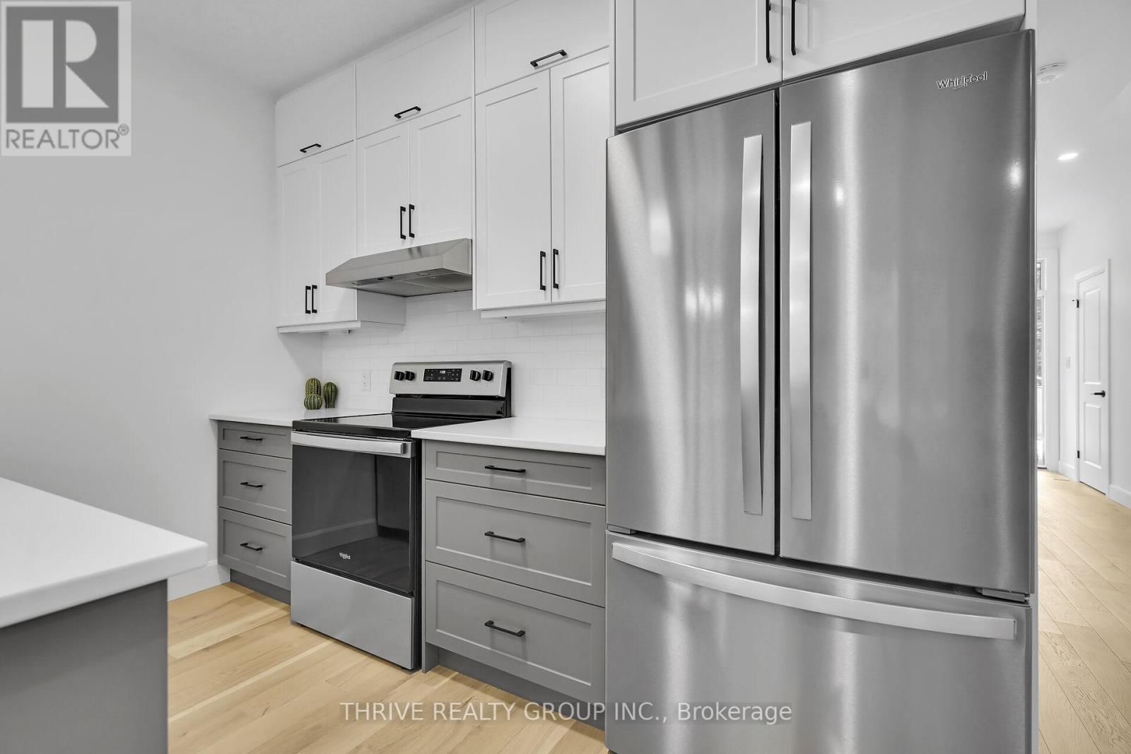 11 - 279 HILL STREET Image 13