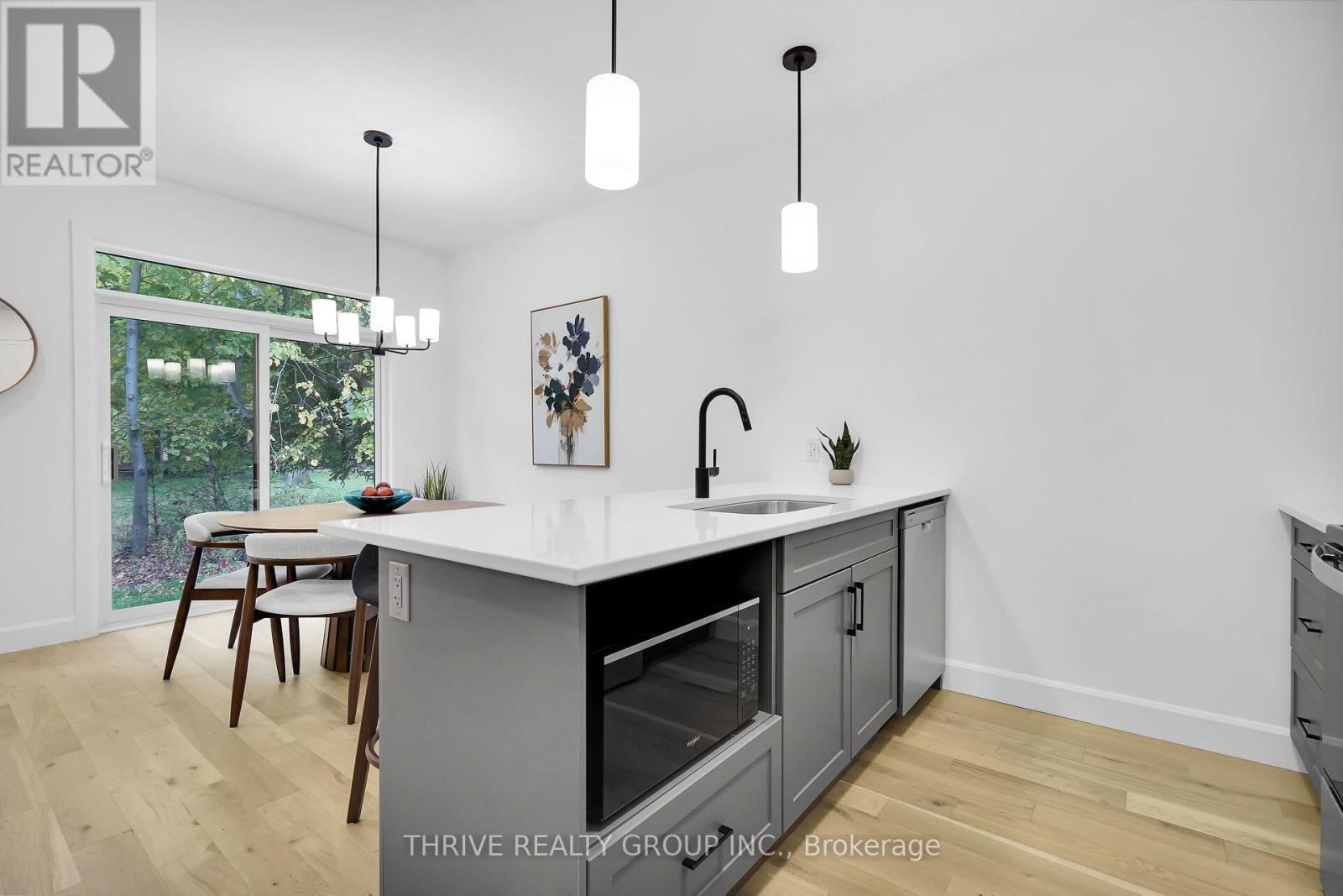 11 - 279 HILL STREET Image 15