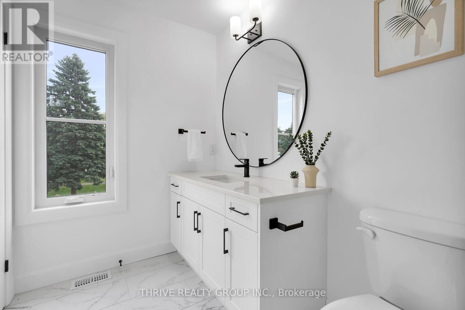 11 - 279 HILL STREET Image 27