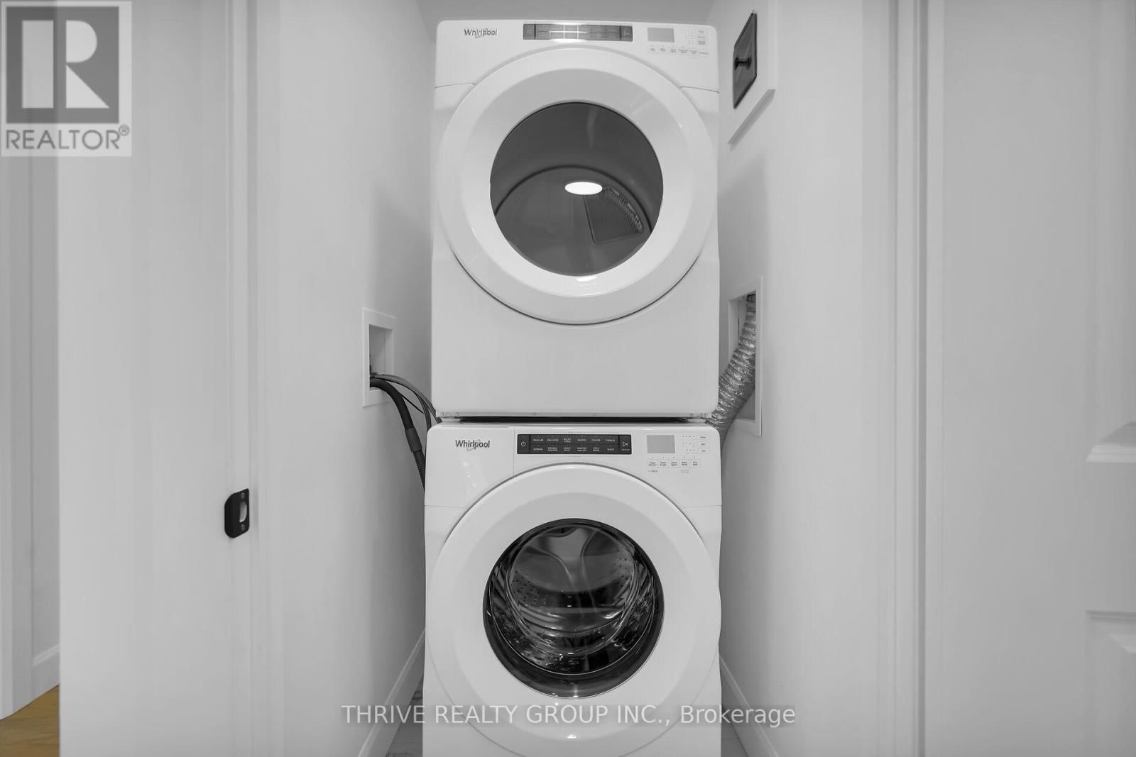 11 - 279 HILL STREET Image 34