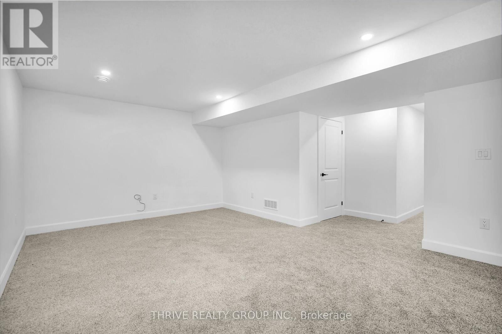 11 - 279 HILL STREET Image 37