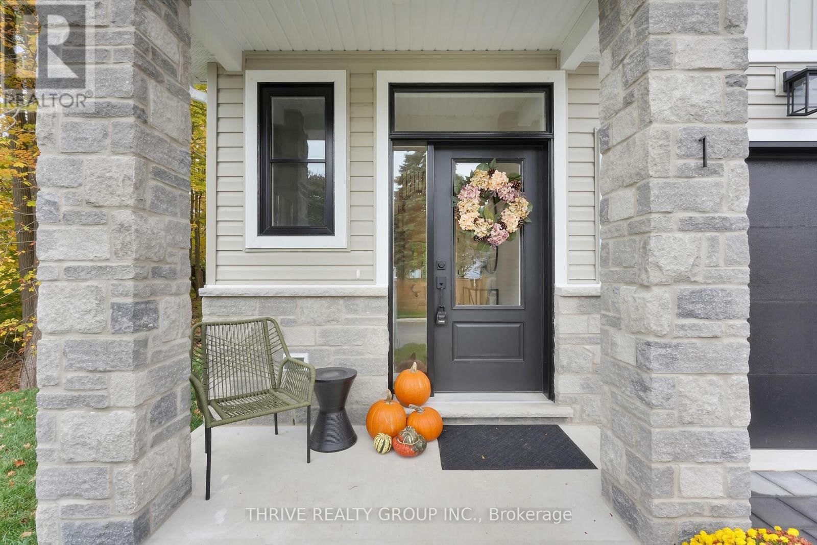 11 - 279 HILL STREET Image 4