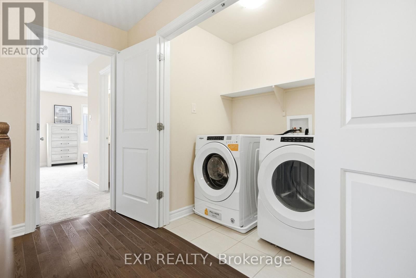 528 FAWN VALLEY PRIVATE Image 15