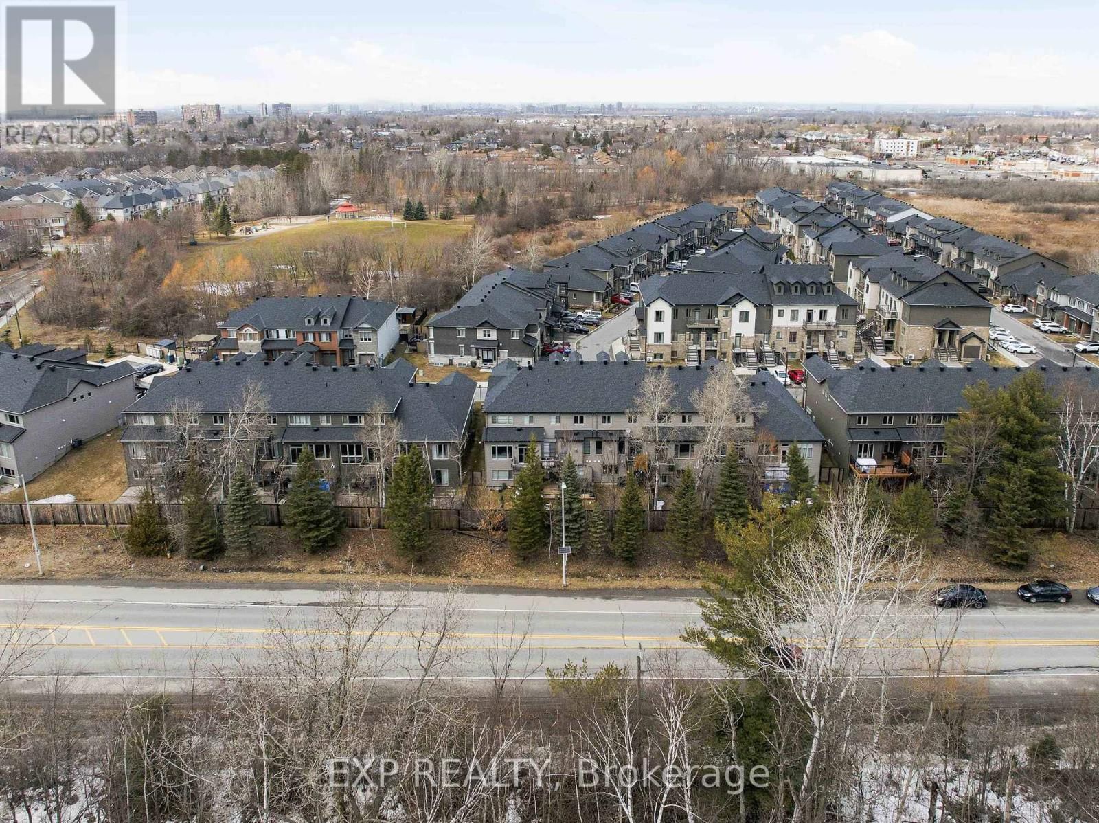 528 FAWN VALLEY PRIVATE Image 27