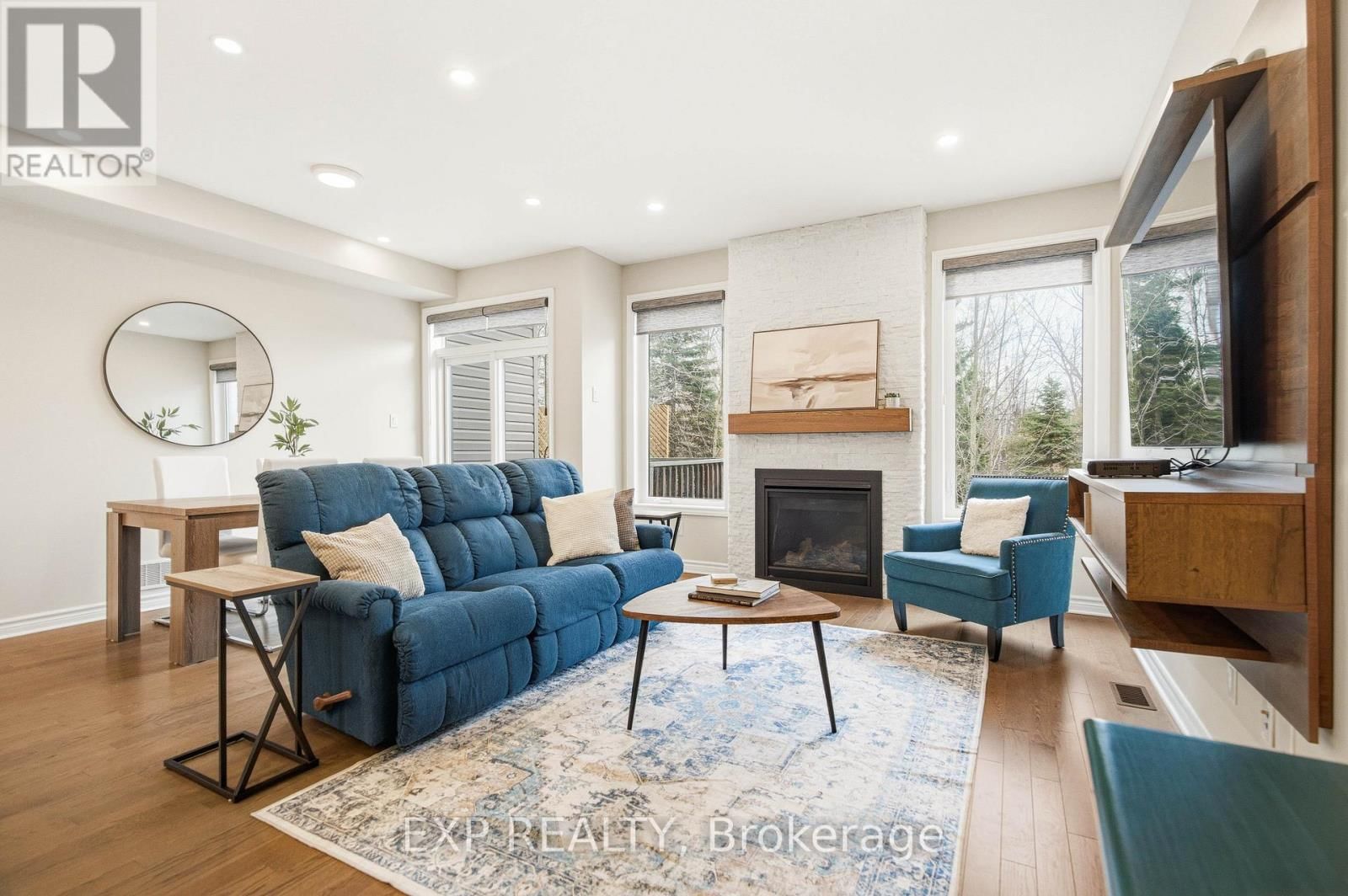 528 FAWN VALLEY PRIVATE Image 6