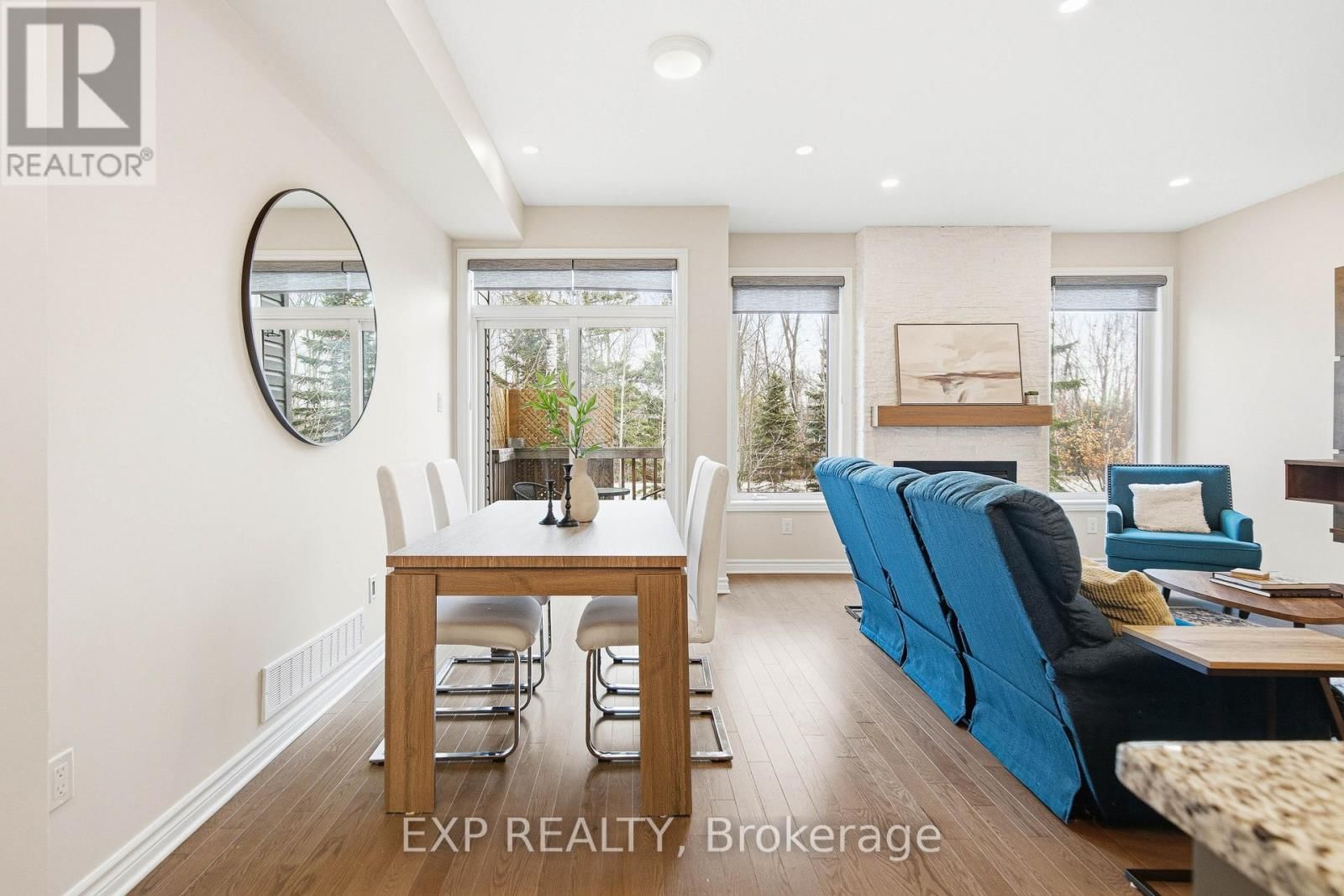 528 FAWN VALLEY PRIVATE Image 7