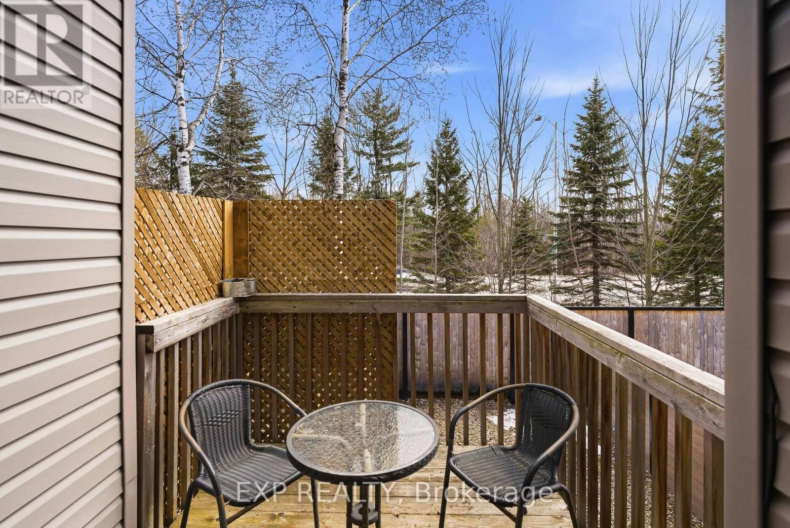 528 FAWN VALLEY PRIVATE Image 8