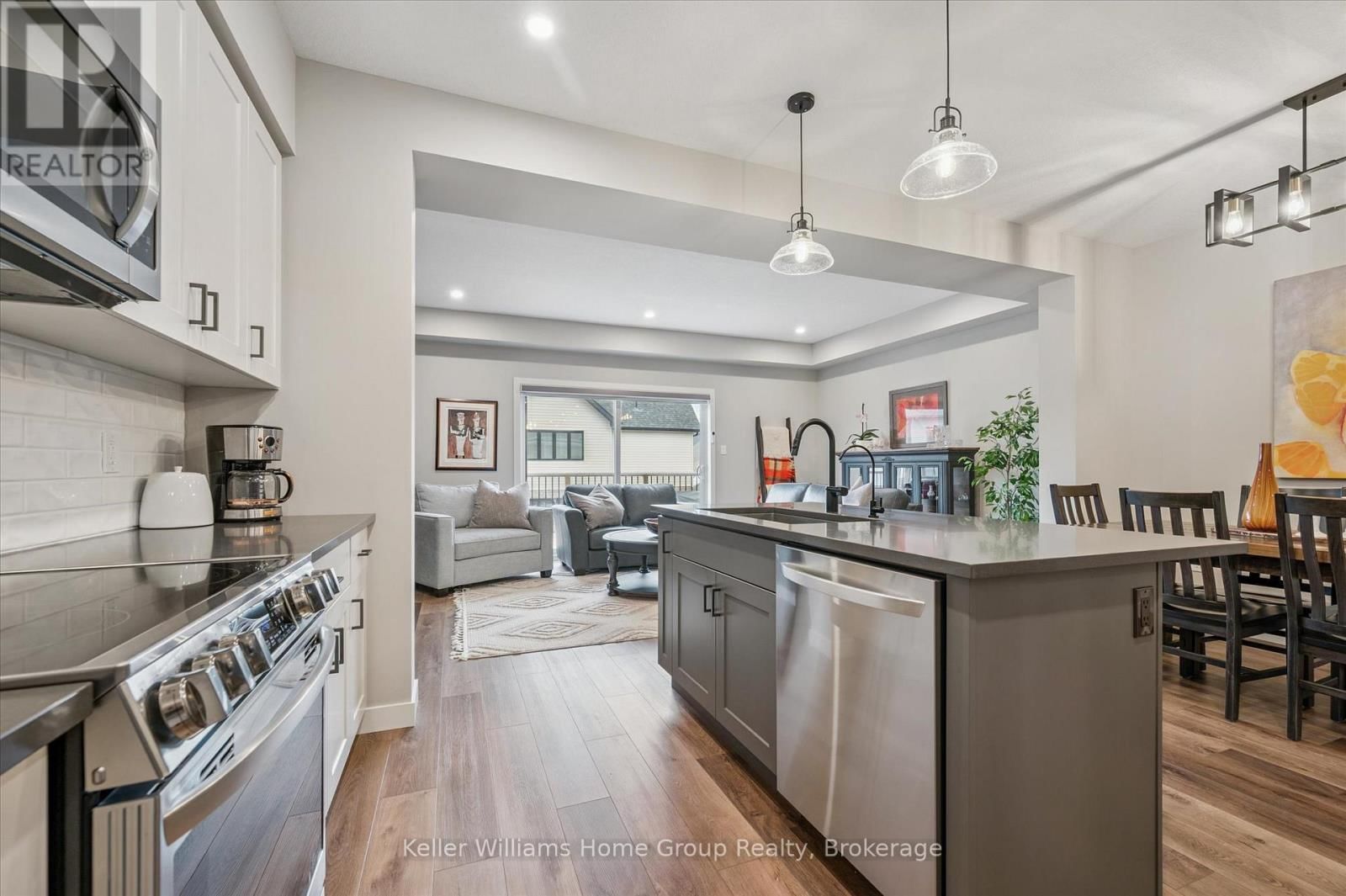 27 HEDLEY LANE Image 14