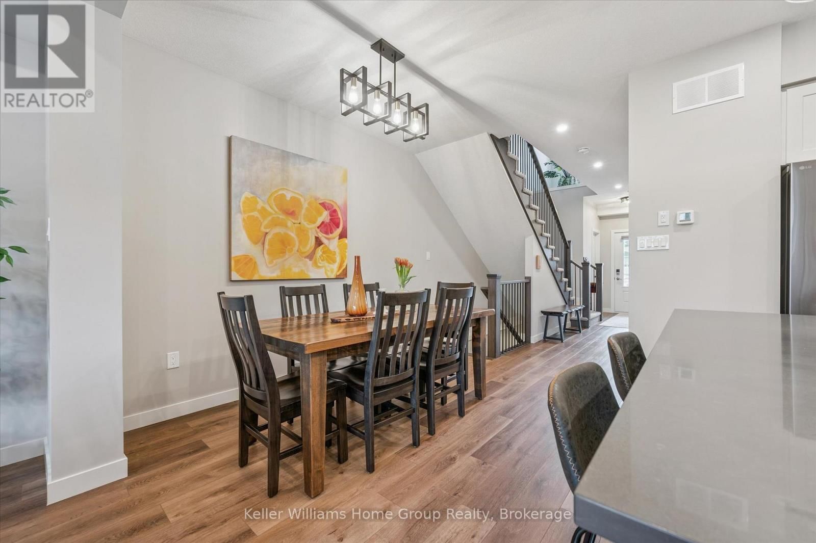 27 HEDLEY LANE Image 15