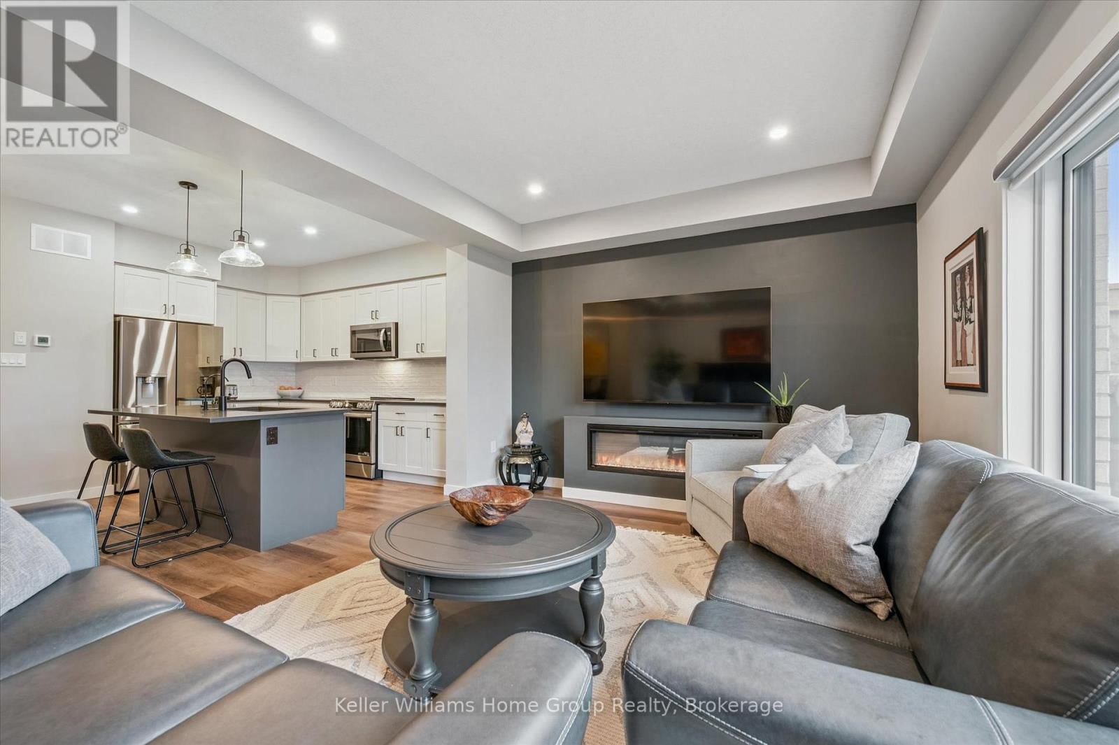 27 HEDLEY LANE Image 17