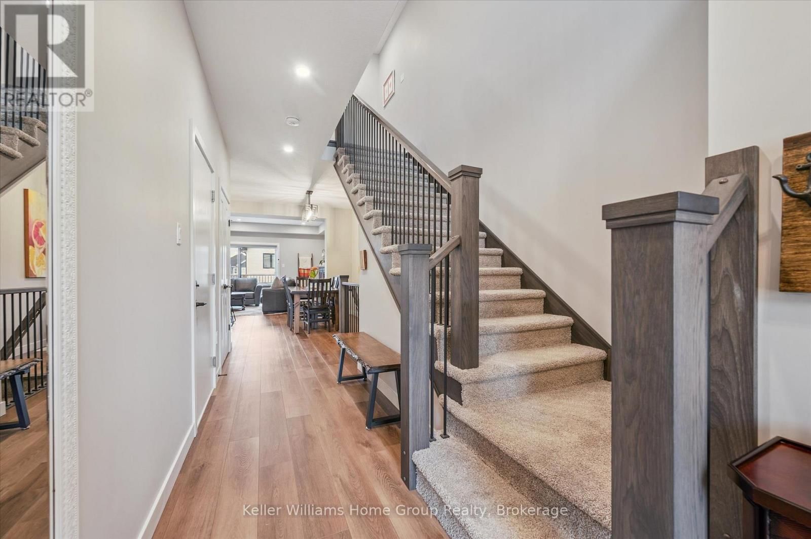 27 HEDLEY LANE Image 23