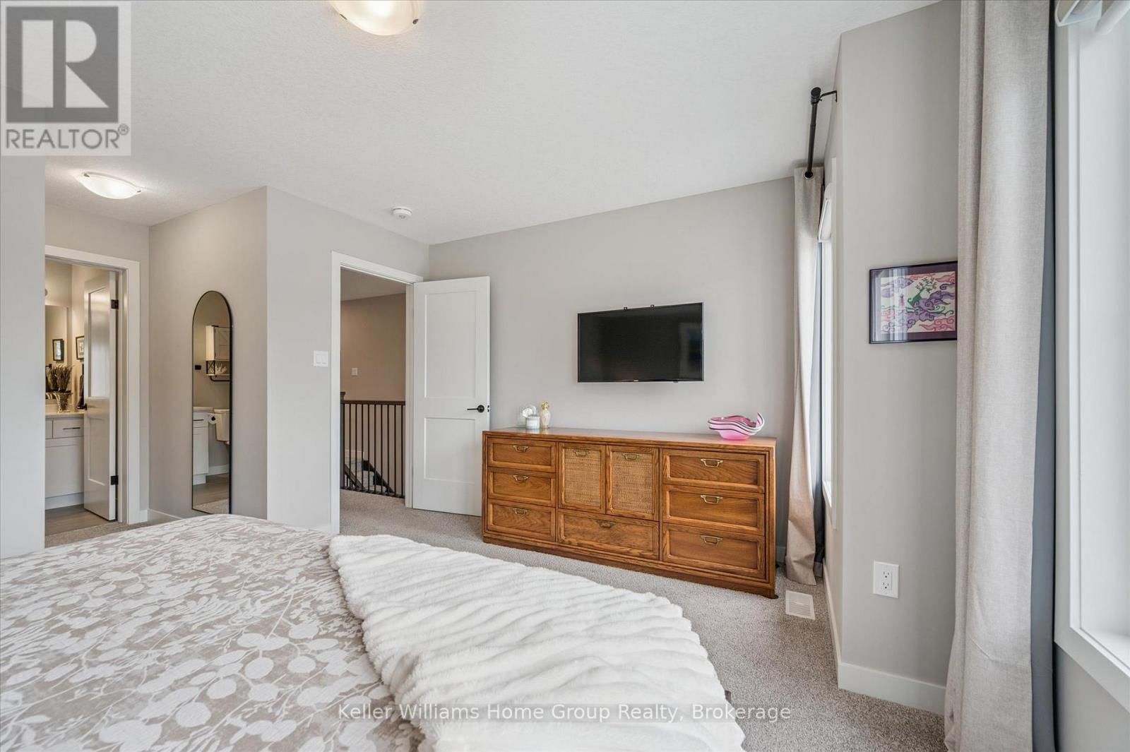 27 HEDLEY LANE Image 31