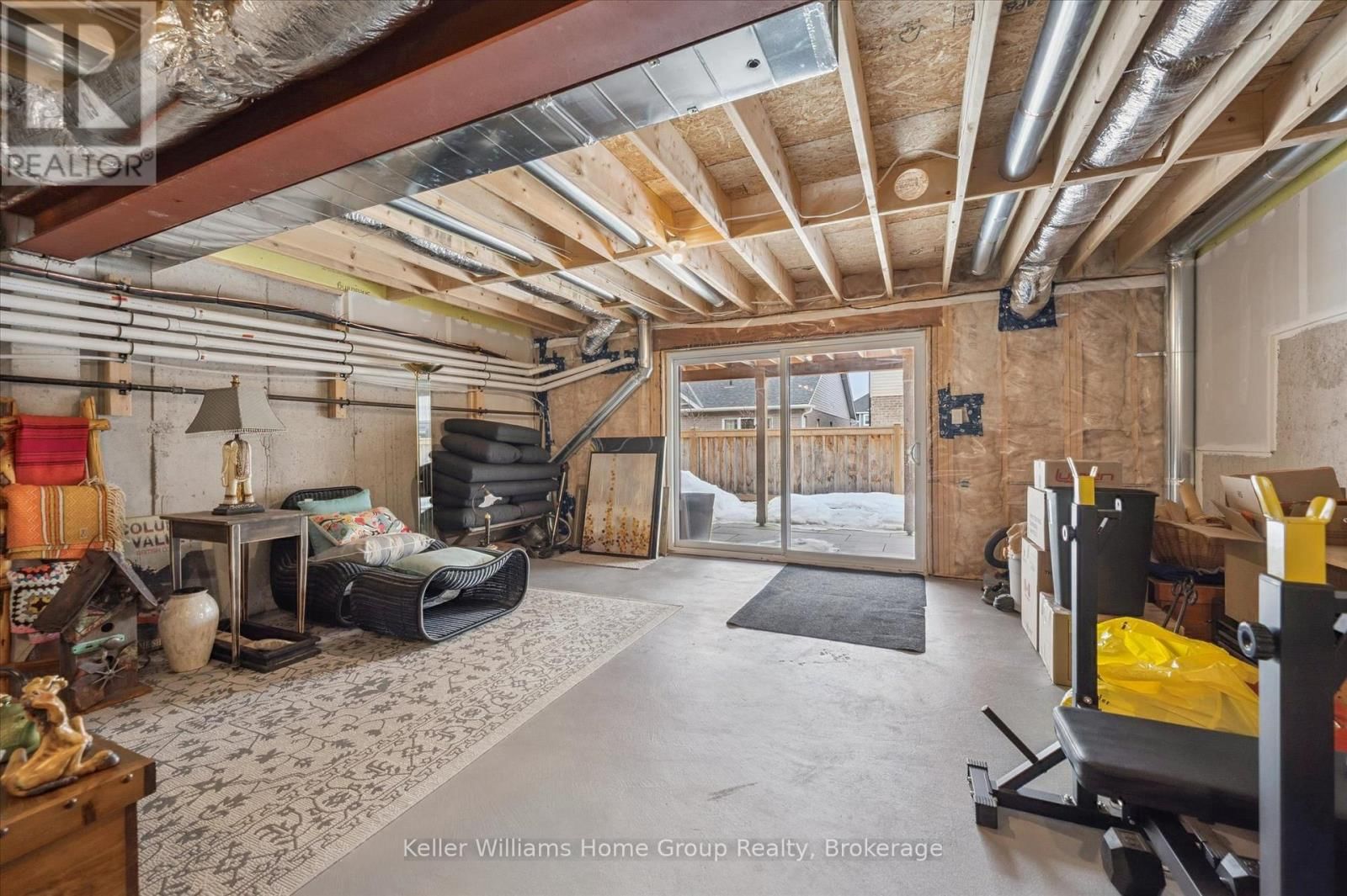 27 HEDLEY LANE Image 35