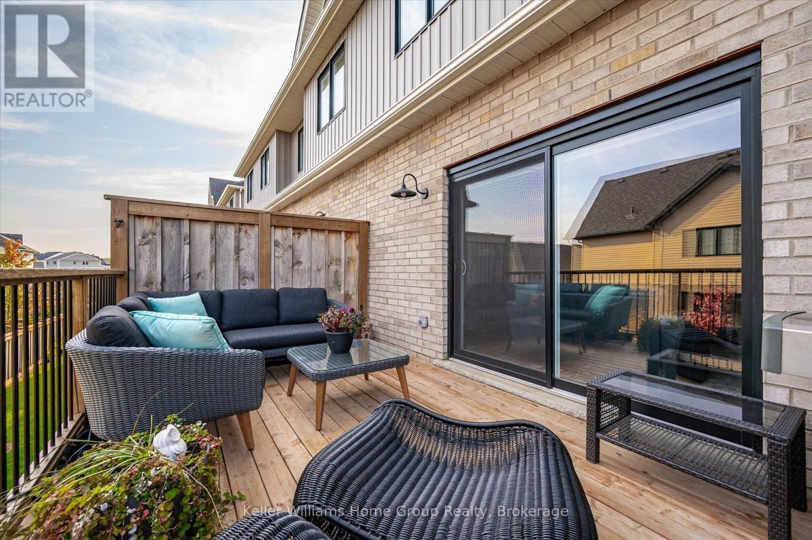 27 HEDLEY LANE Image 37