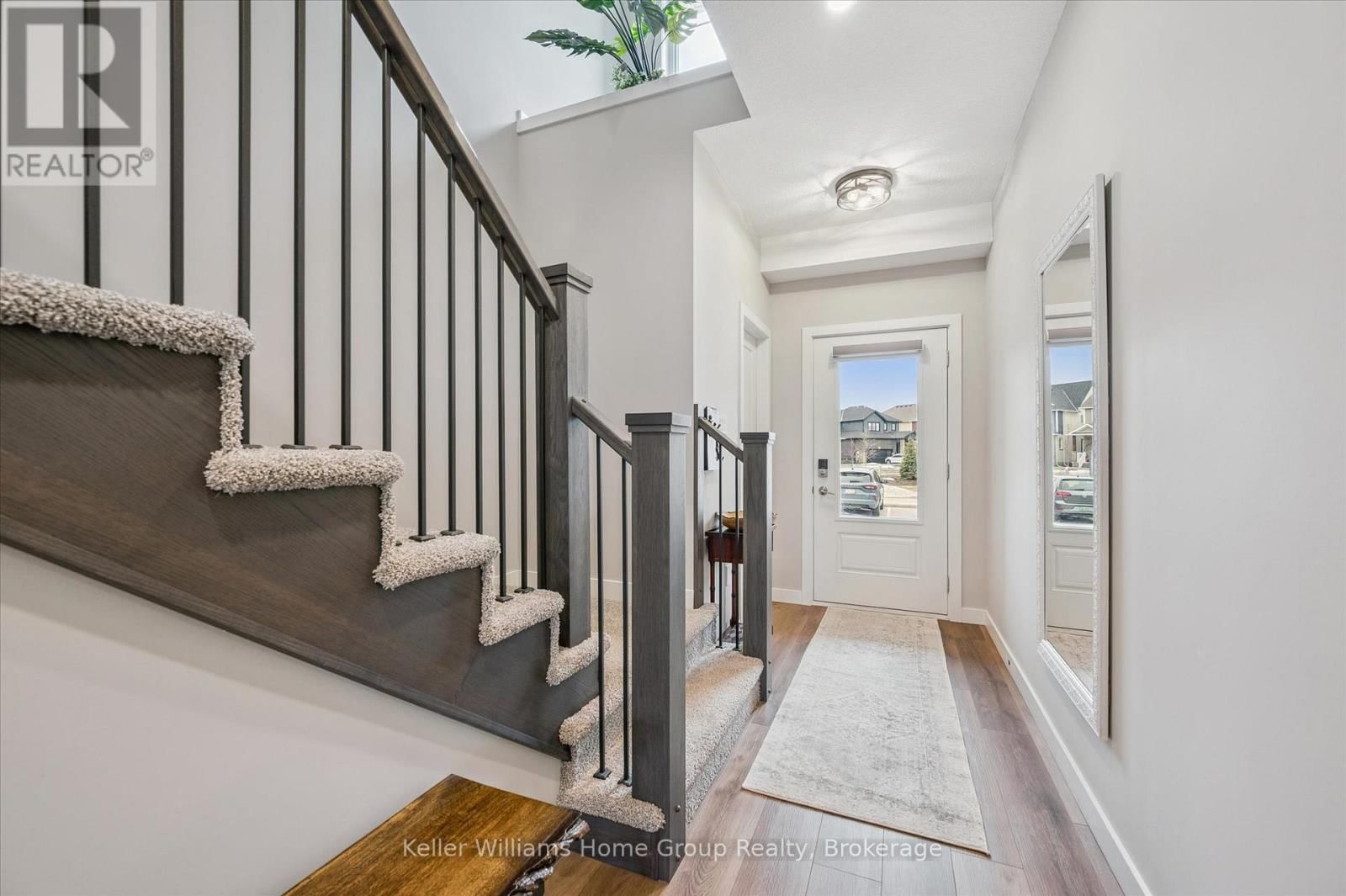 27 HEDLEY LANE Image 7