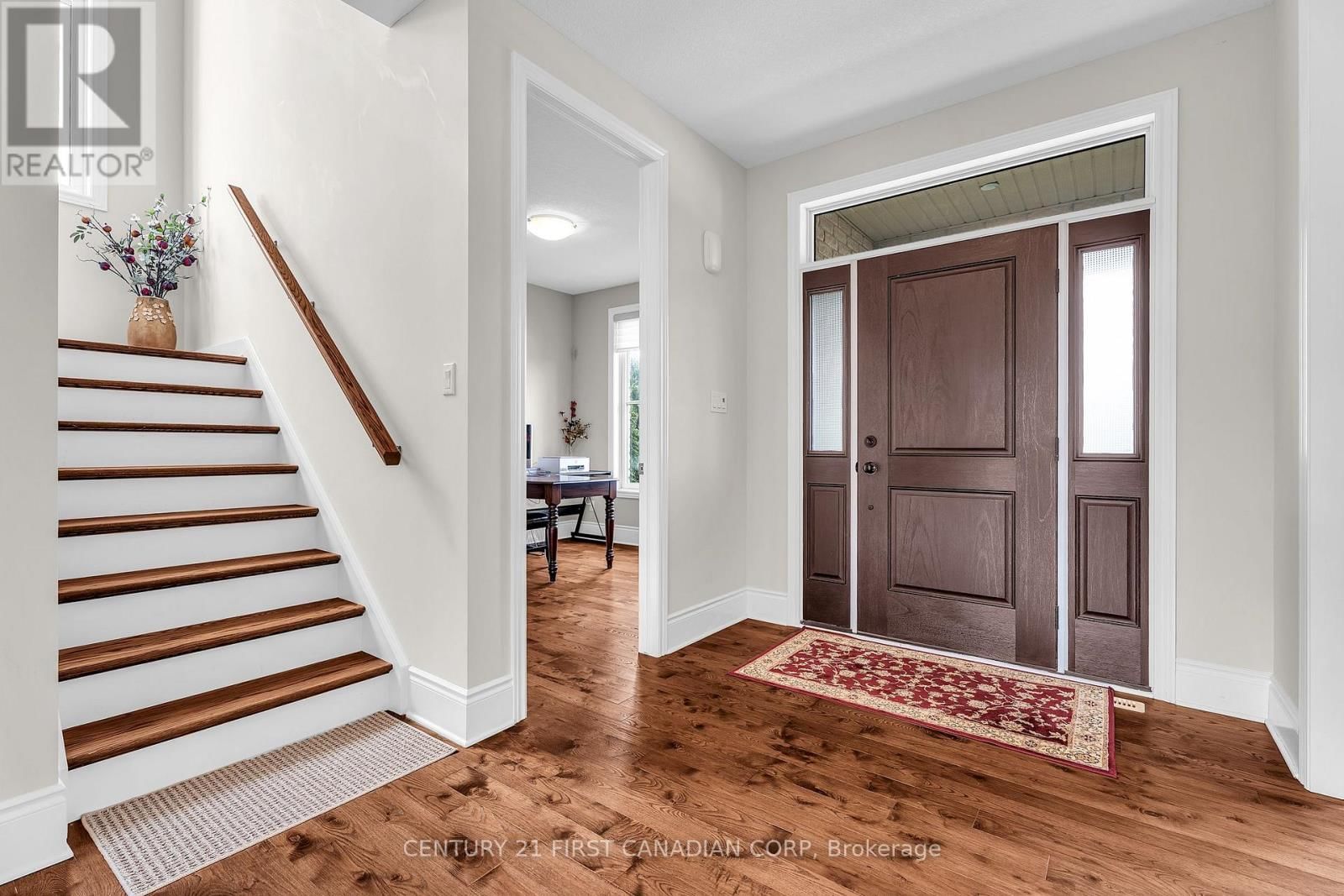 1895 SUMAC WAY Image 13