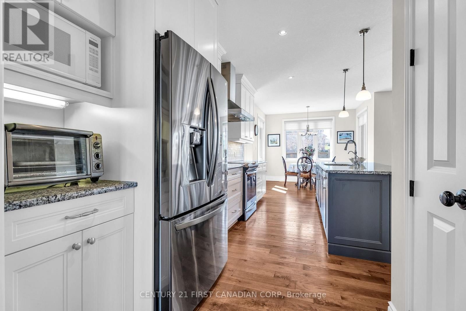 1895 SUMAC WAY Image 18