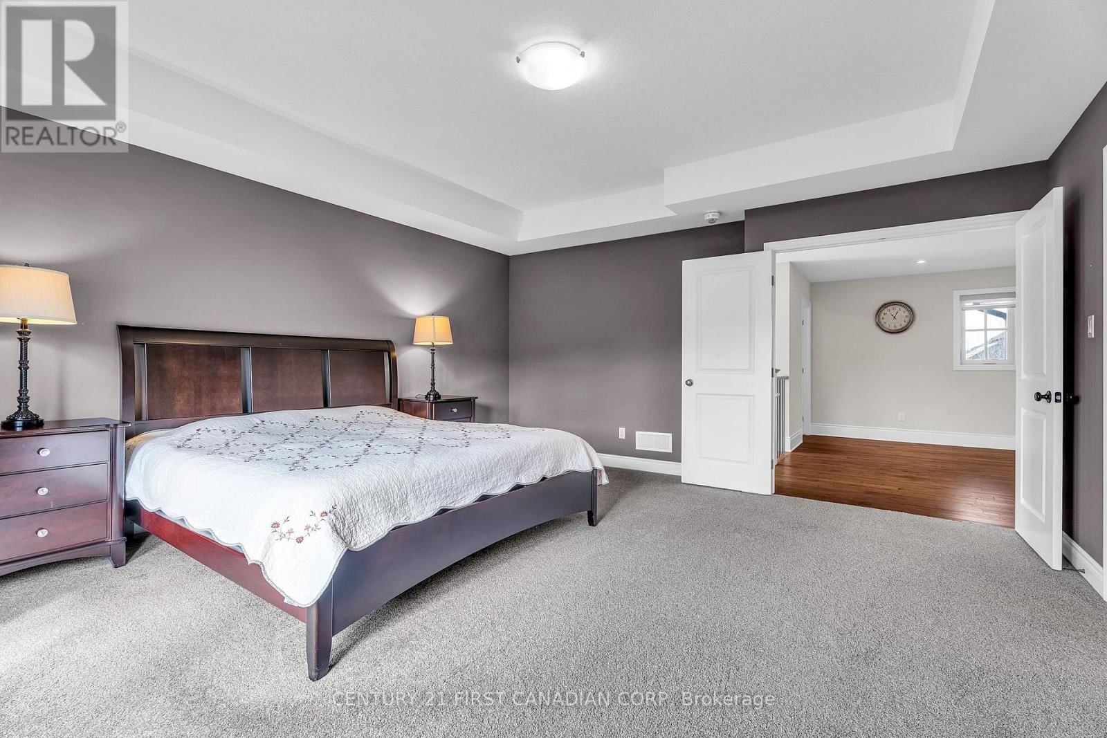 1895 SUMAC WAY Image 30