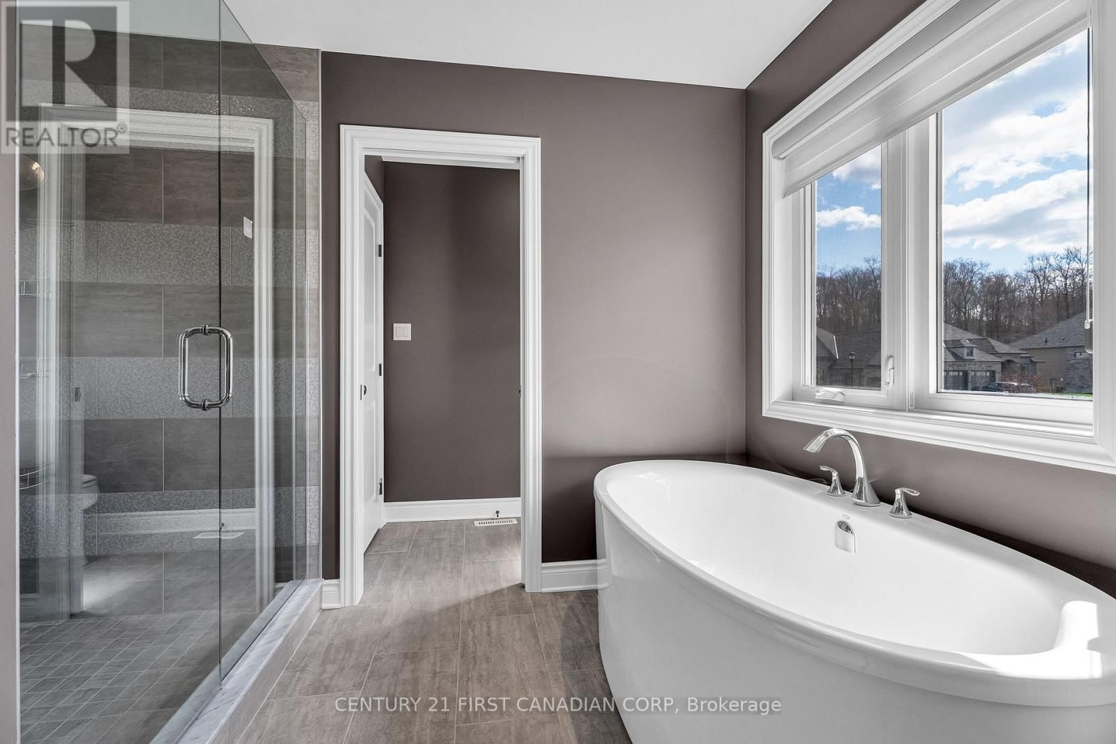 1895 SUMAC WAY Image 32