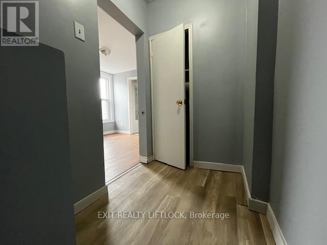 207 STEWART STREET Image 5