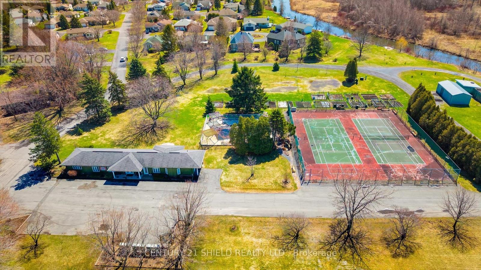 6291 MACLEAN COURT Image 12