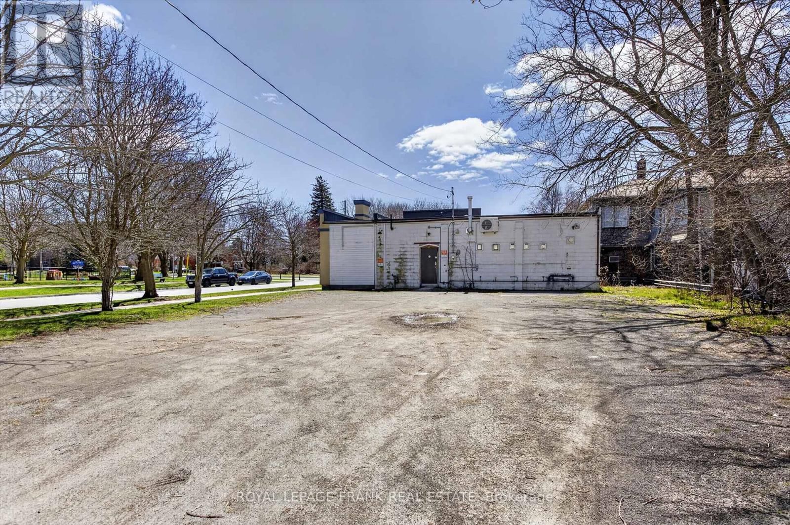 70 KING STREET EAST Image 15