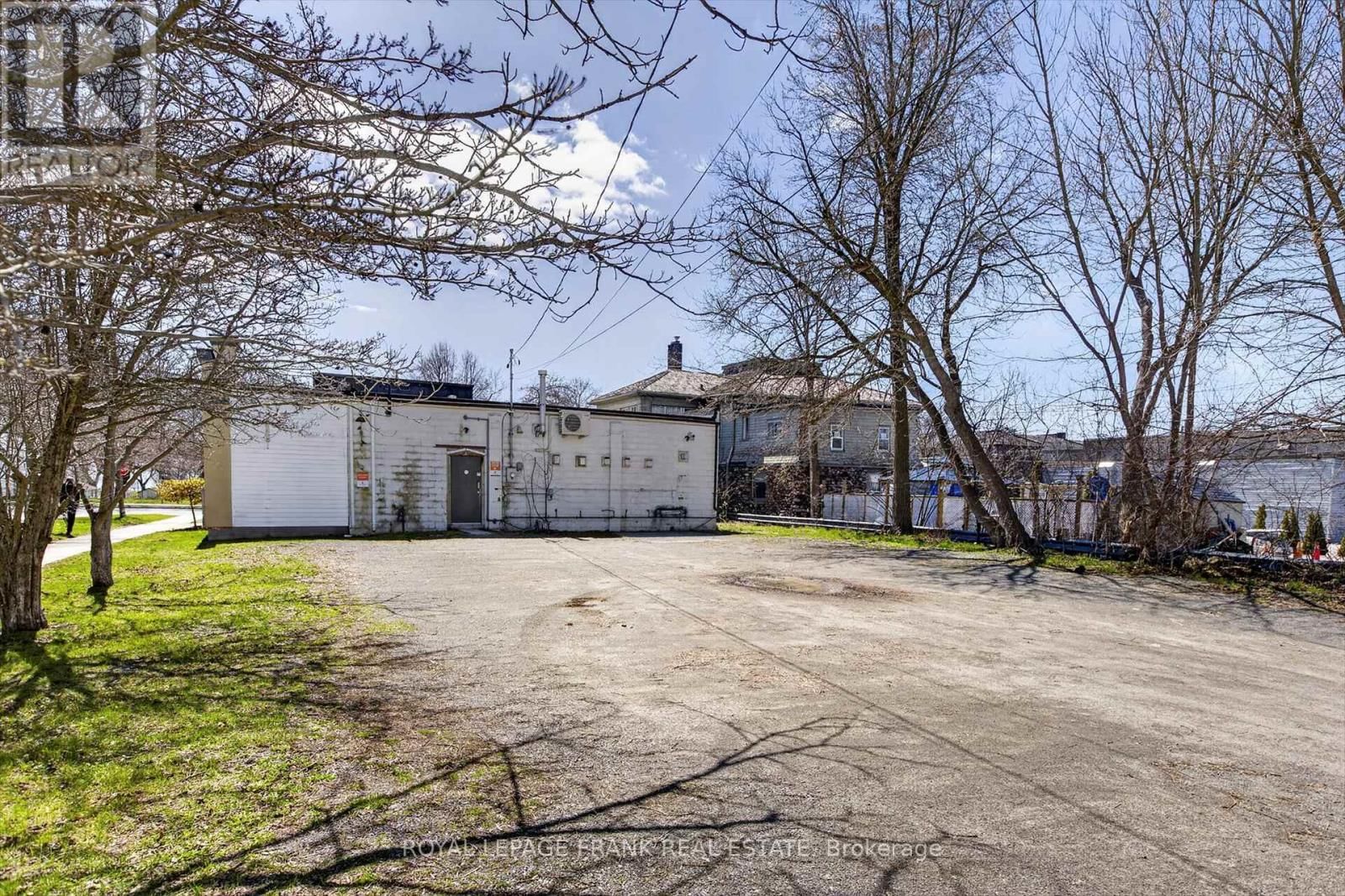 70 KING STREET EAST Image 18