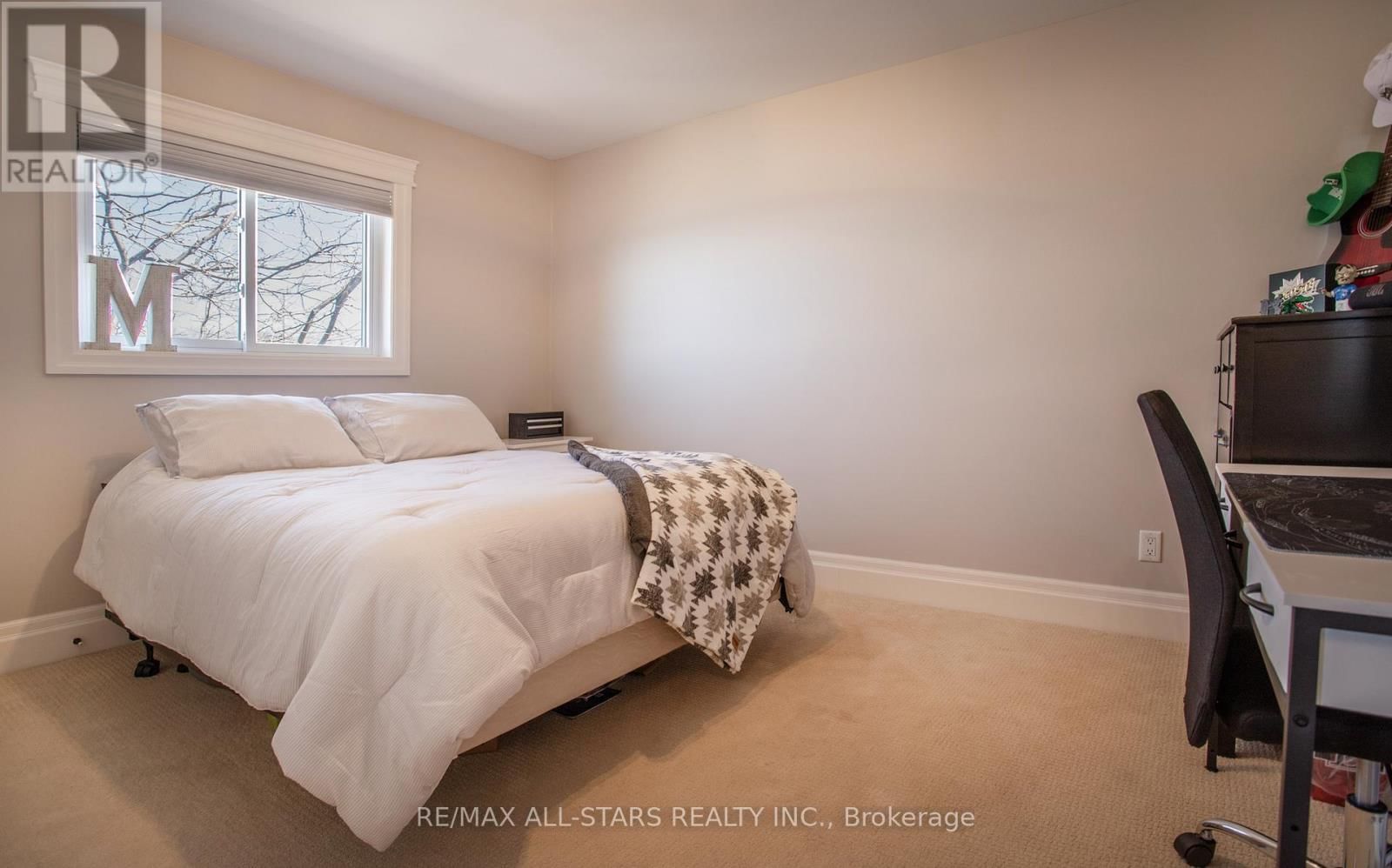 47 KENHILL BEACH ROAD Image 22