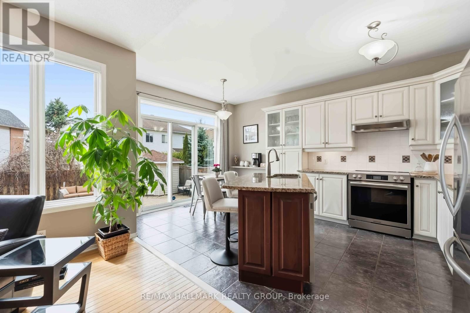 29 BIRCHFIELD AVENUE Image 10