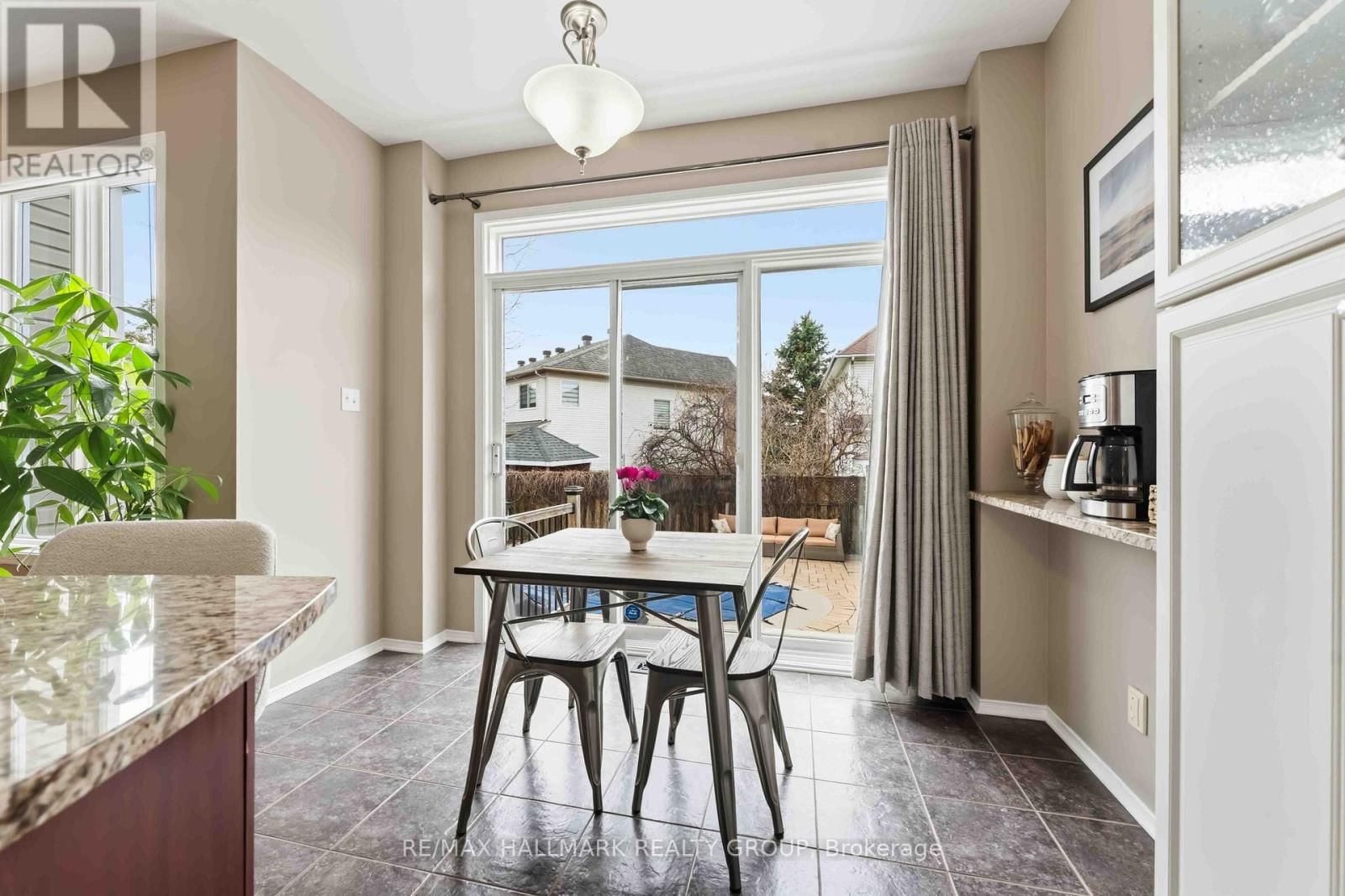 29 BIRCHFIELD AVENUE Image 12