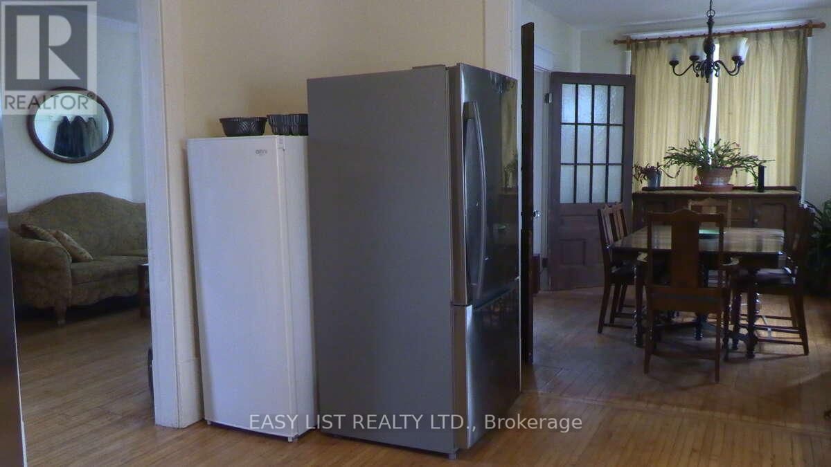 1104 COUNTY ROAD 16 Image 11