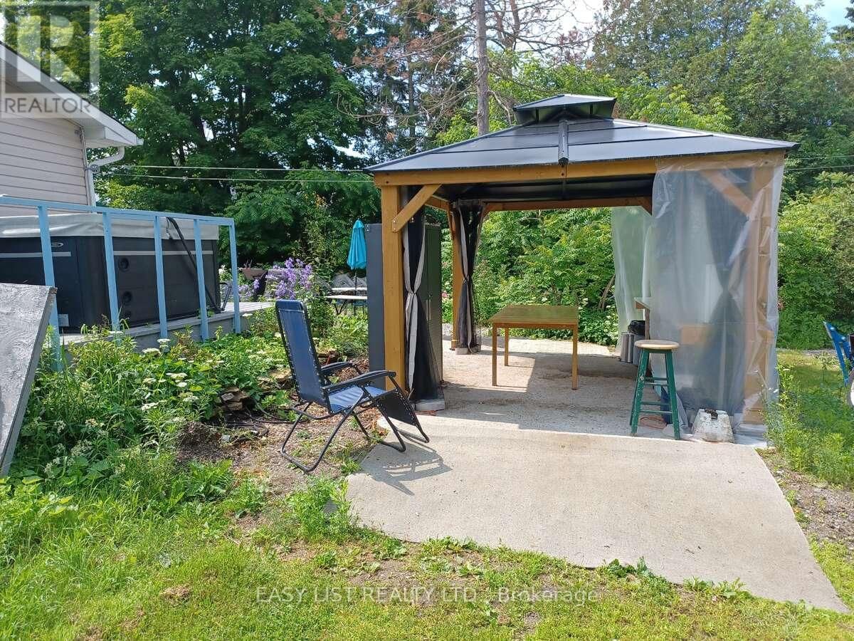 1104 COUNTY ROAD 16 Image 43