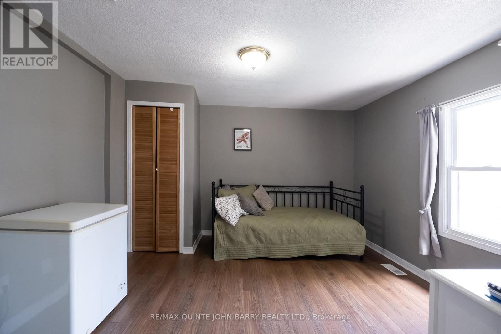 17 JAMES STREET Image 16