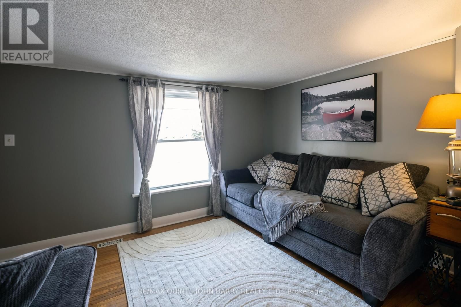 17 JAMES STREET Image 4