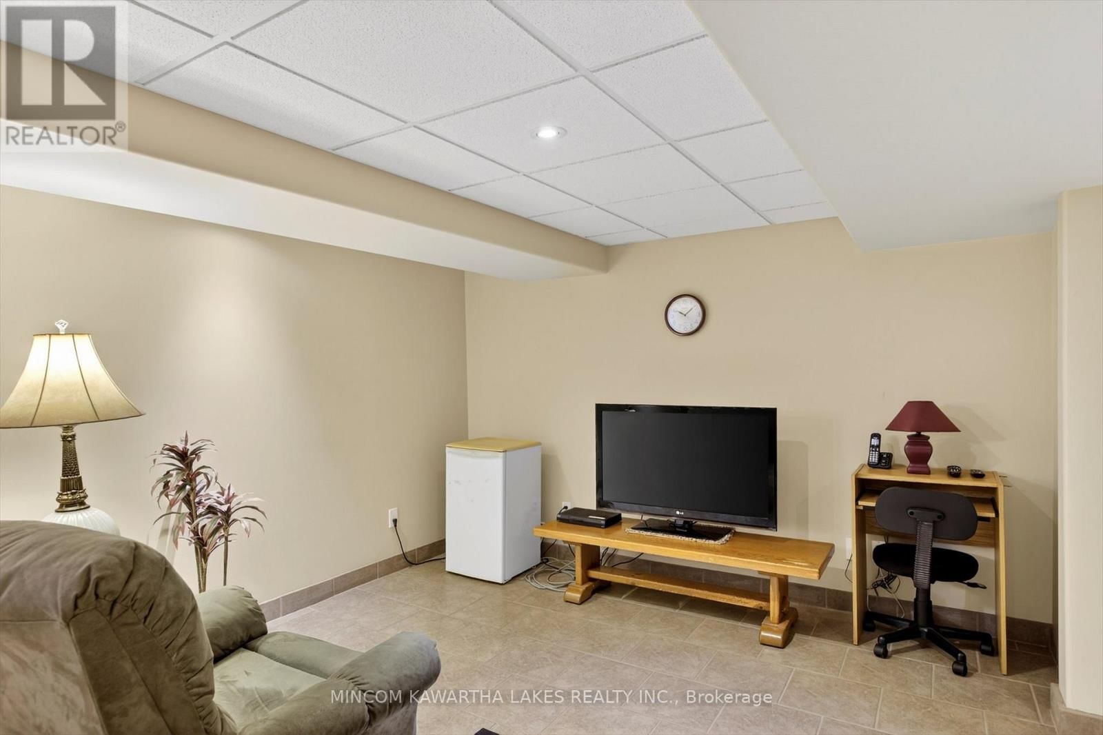 630 SHERBROOKE STREET Image 35