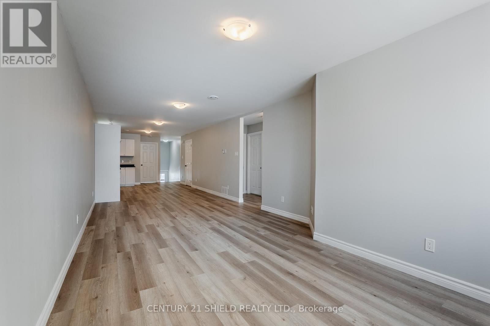 7 WILLIAM STREET Image 12