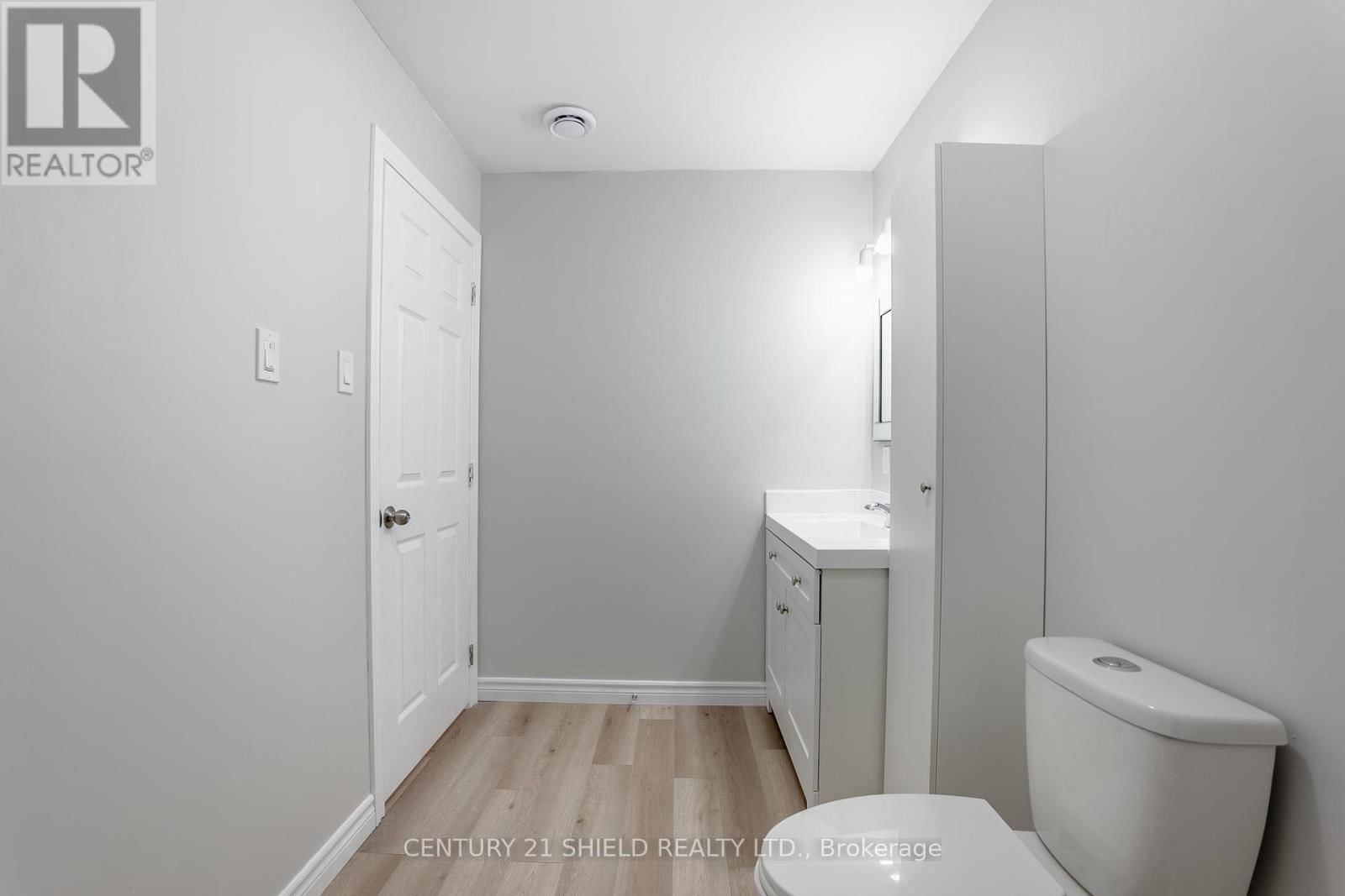 7 WILLIAM STREET Image 16