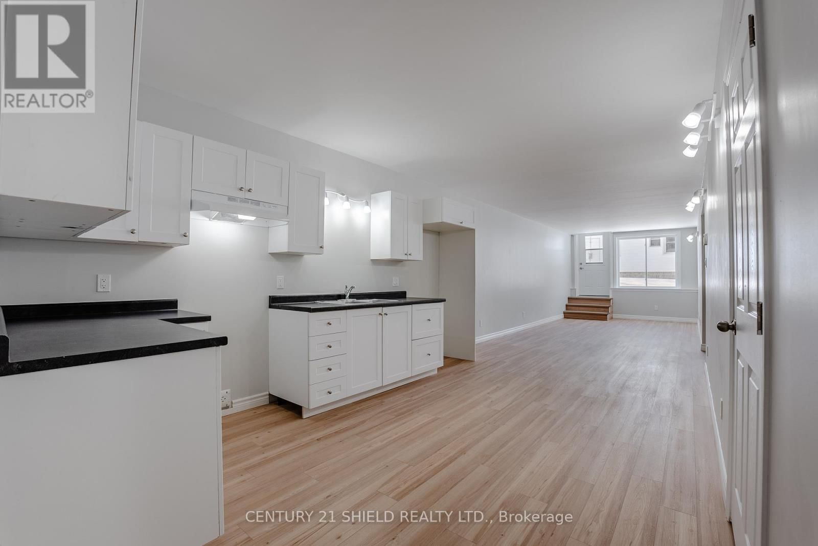 7 WILLIAM STREET Image 29