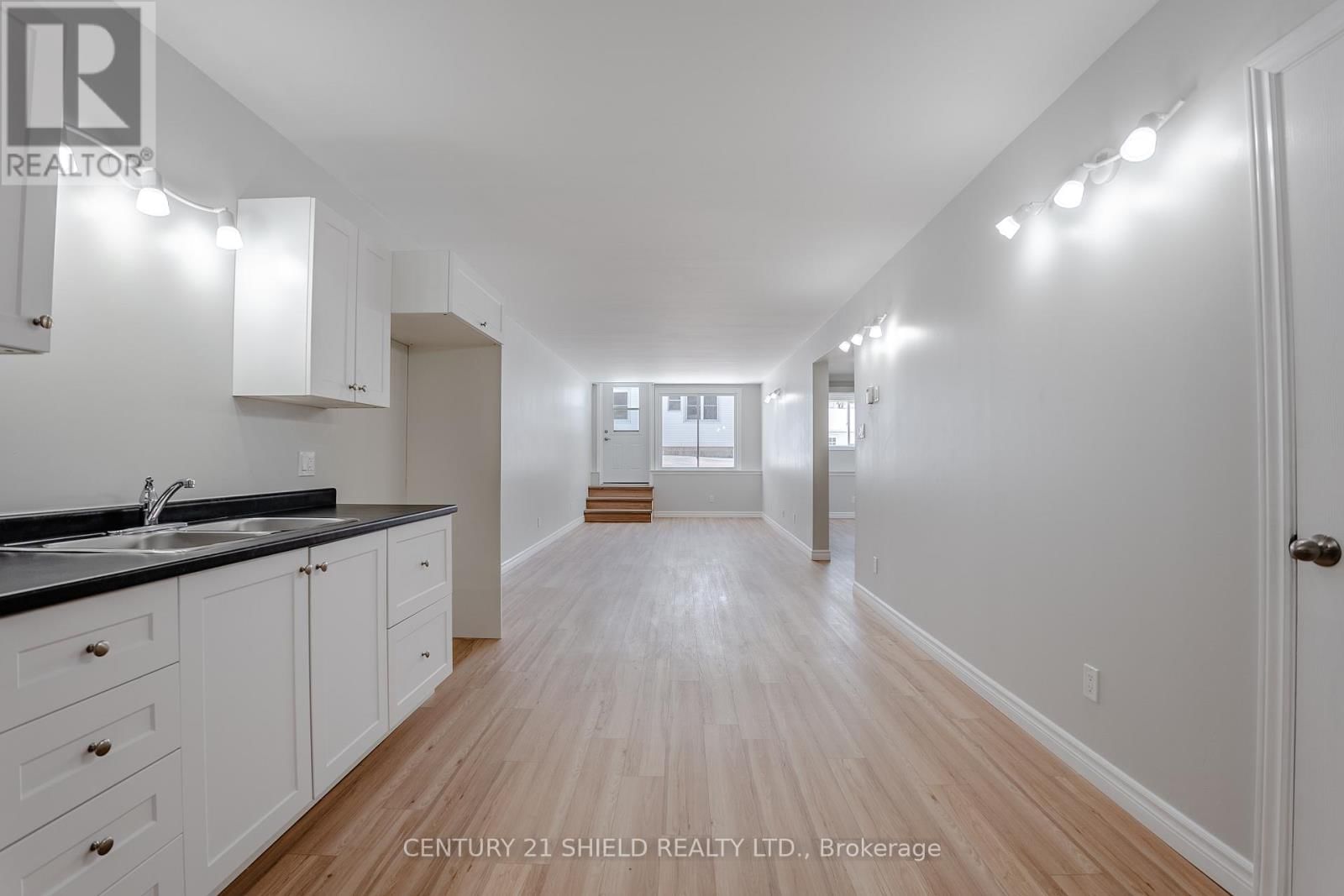 7 WILLIAM STREET Image 30